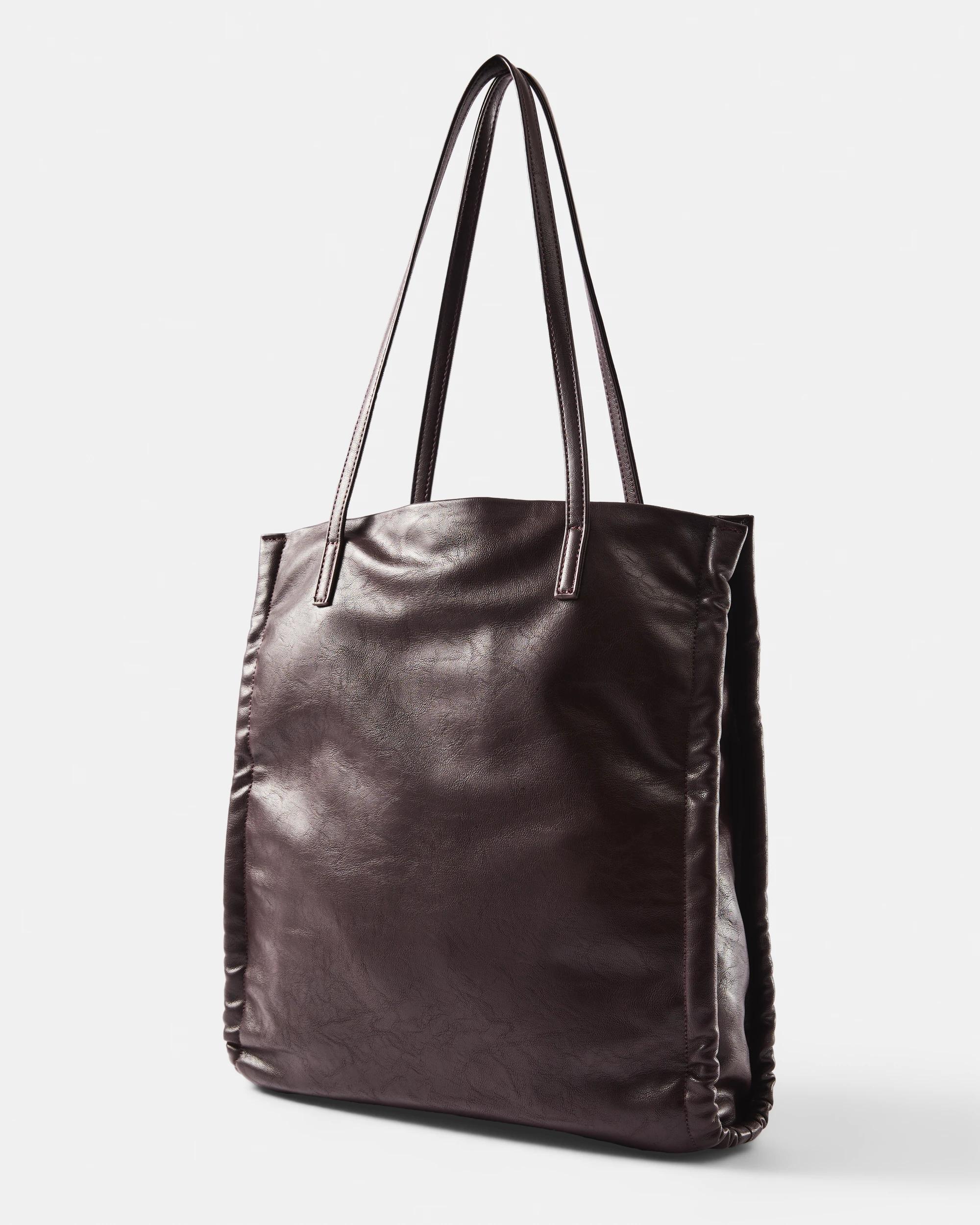 2 Scrunch Tote Bag Rich Burg, 2 of 6