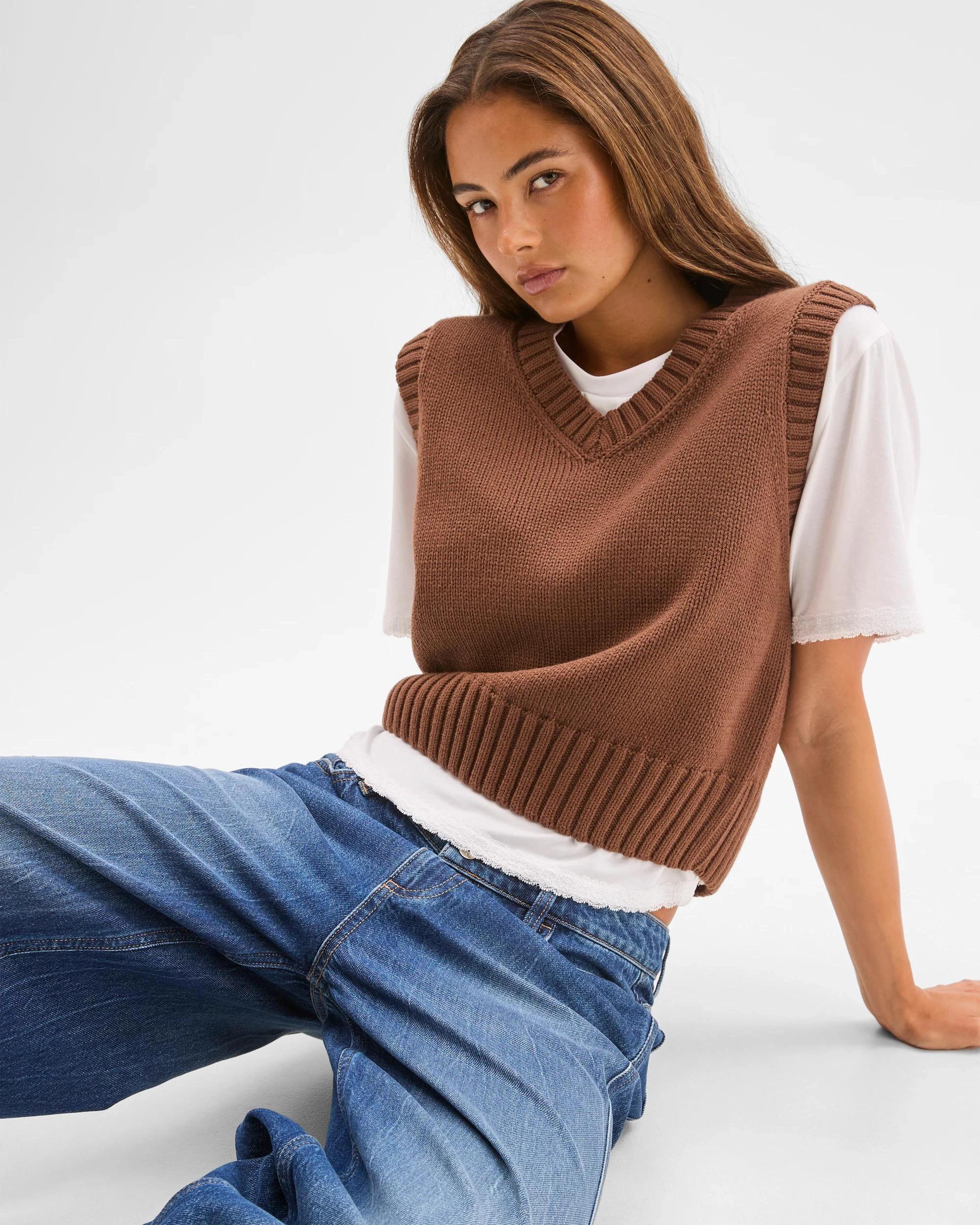 1 Lily Loves Australian Cotton Blend V-Neck Knit Vest LIGHT BROWN, 1 of 8