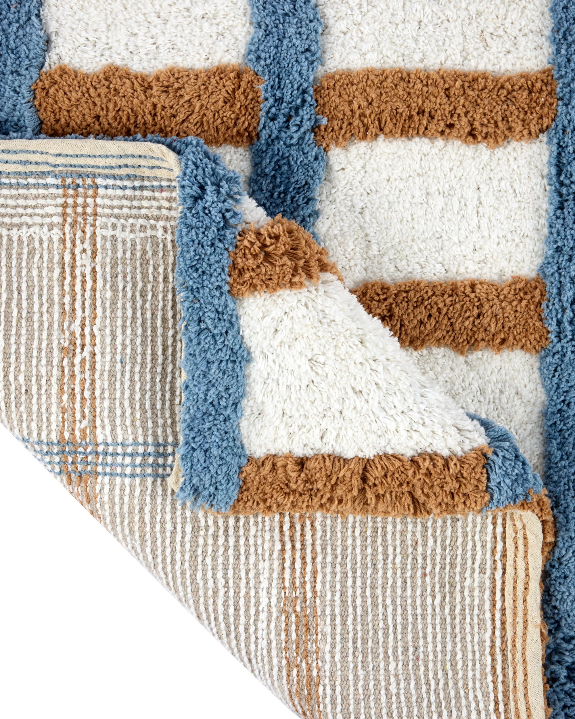 2 Check Bath Mat, 2 of 5