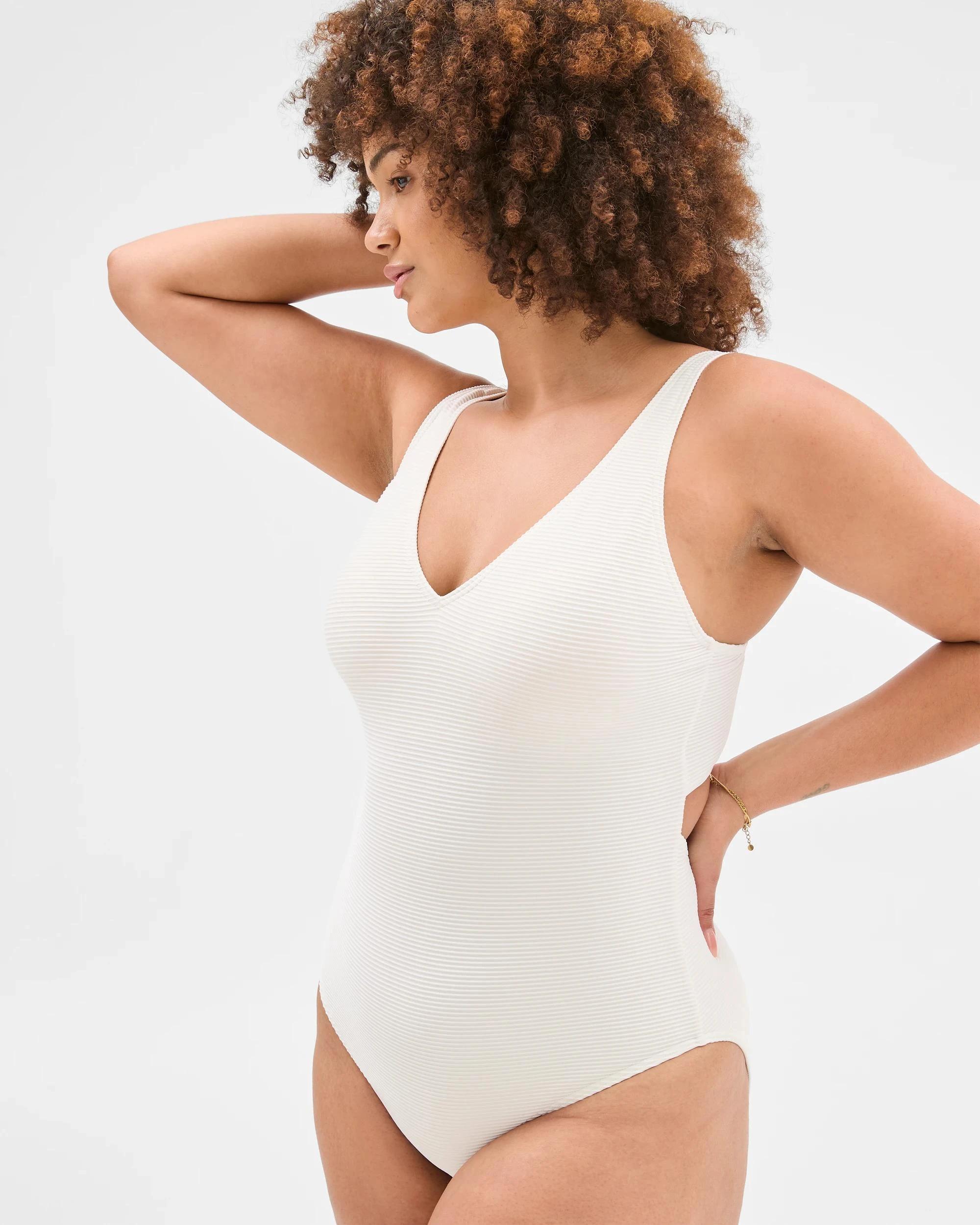 3 Target Resort Textured V-Neck One Piece Bathers PORCELAIN, 3 of 6