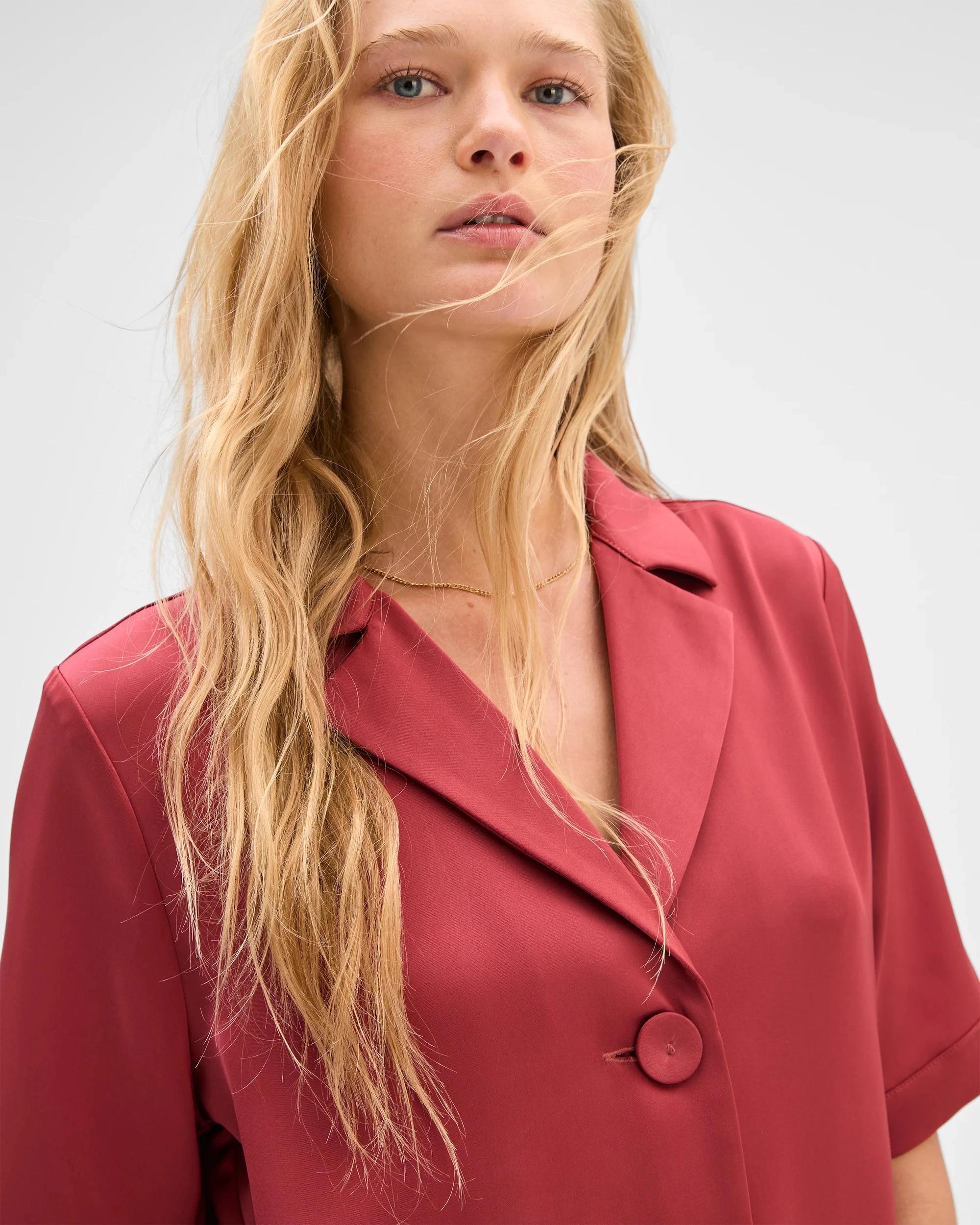 4 Preview Satin Short Sleeve Shirt POMEGRANATE, 4 of 7