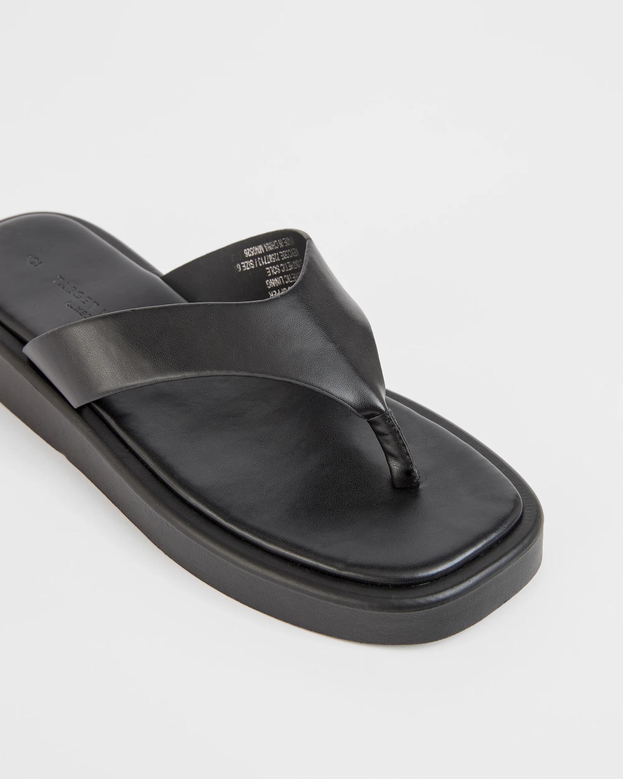 3 Target Woman Chunky Thongs BLACK, 3 of 3