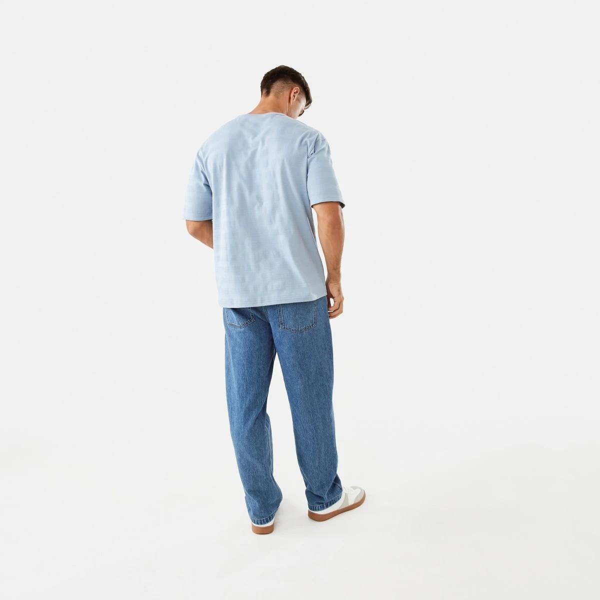 4 Oversized Textured T-shirt Blu Ash, 4 of 6