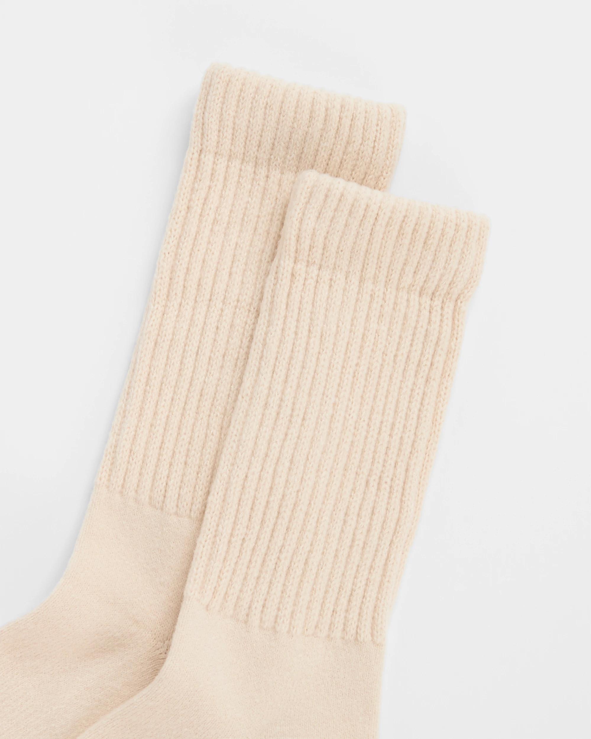 2 Target Woman Scrunch Home Crew Socks OATMEAL, 2 of 3