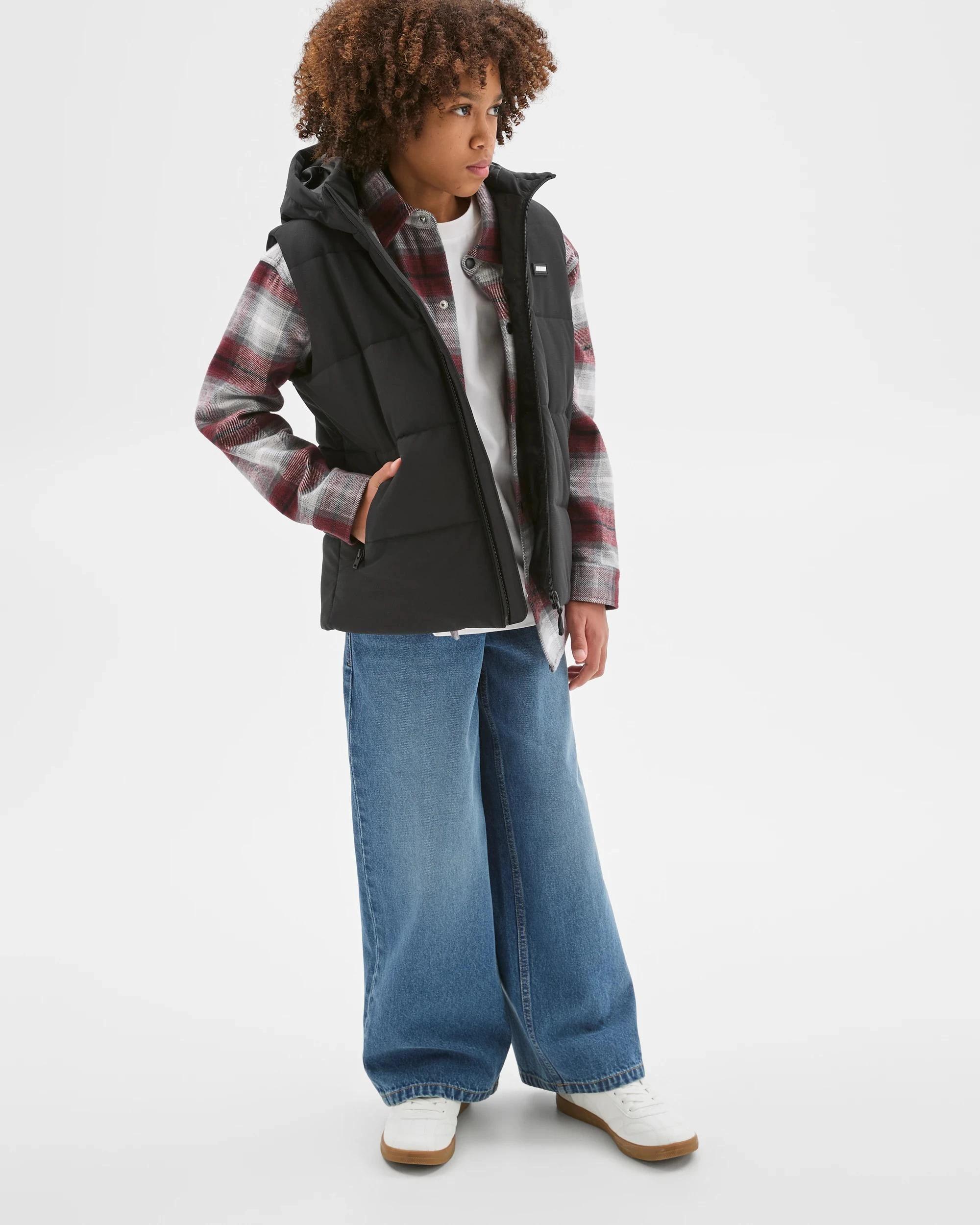 1 Target Kids Puffer Vest Jacket BLACK, 1 of 6