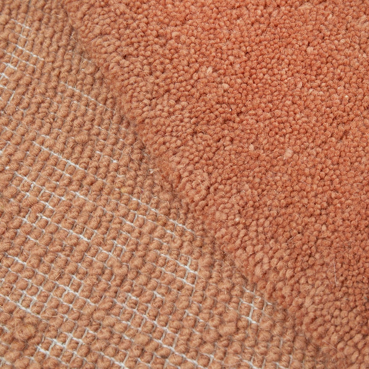 5 Common Ground Rugs Calista 280x190cm Shaped - Large Hand Tufted Wool Rug - Burgundy, 5 of 7