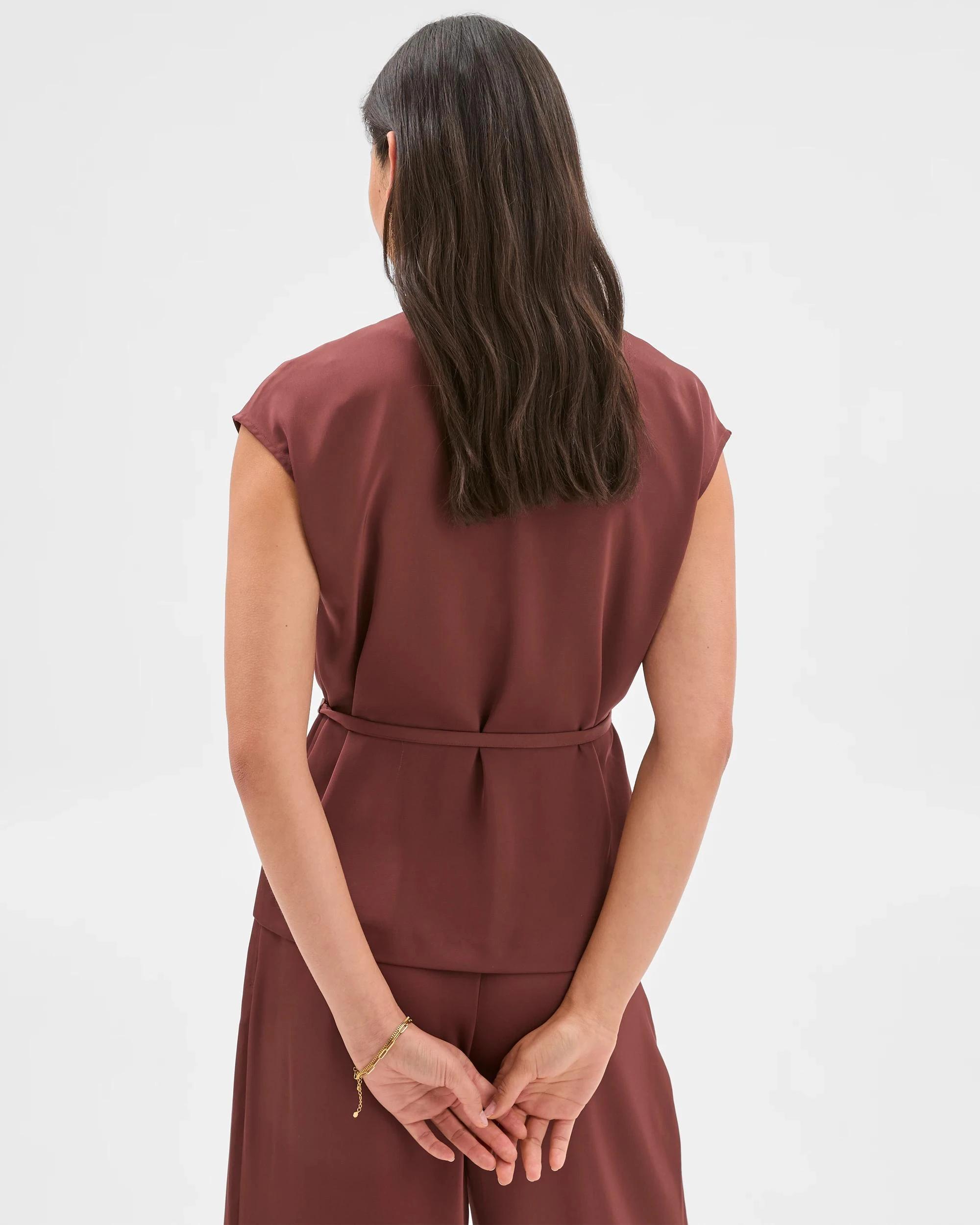 4 Tie Front Top - Preview RUM RAISIN, 4 of 6