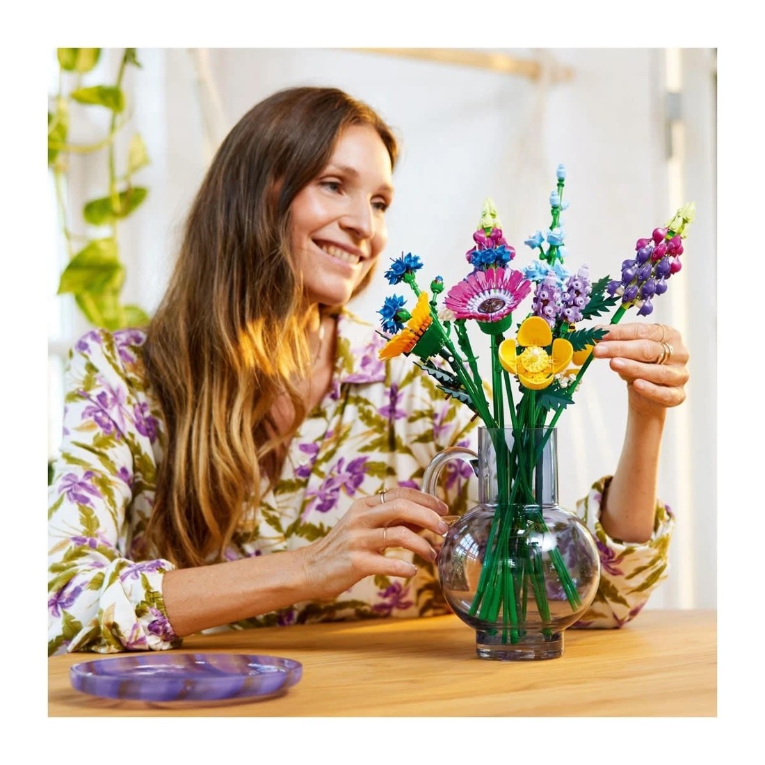 9 LEGO Botanicals Wildflower Bouquet 10313, 9 of 11