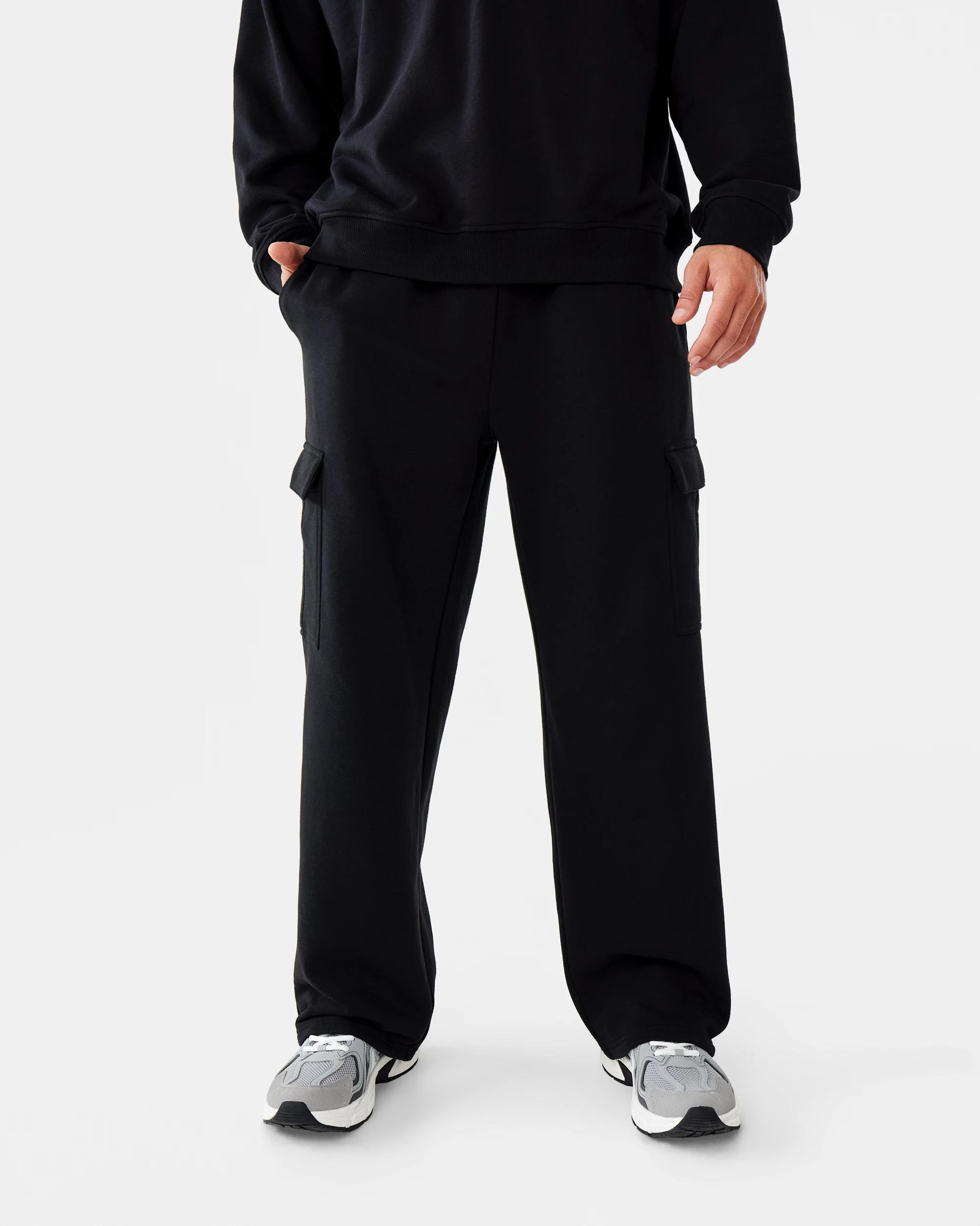 1 Terry Cargo Trackpants Black, 1 of 8