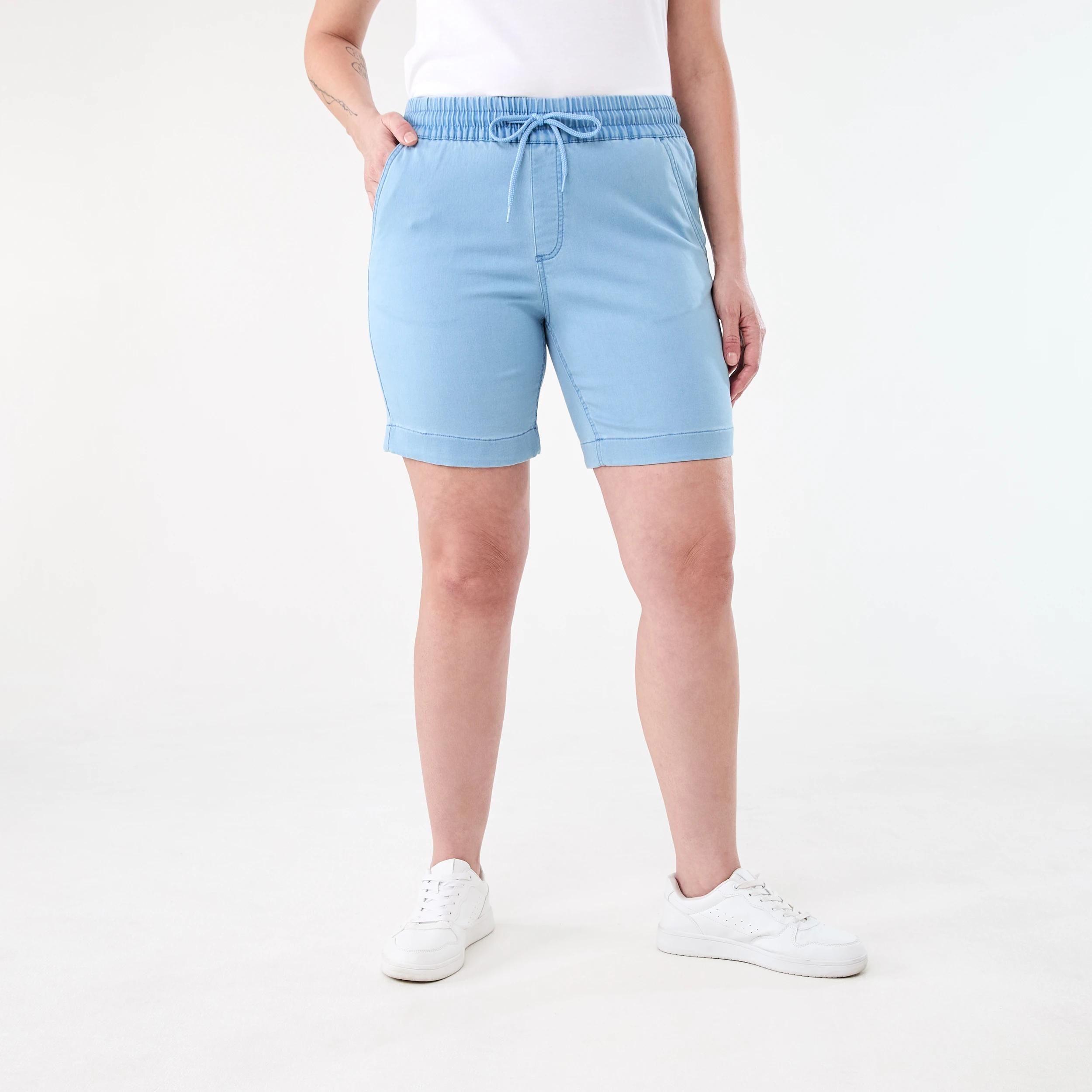 6 Jogger Shorts Light Wash, 6 of 6