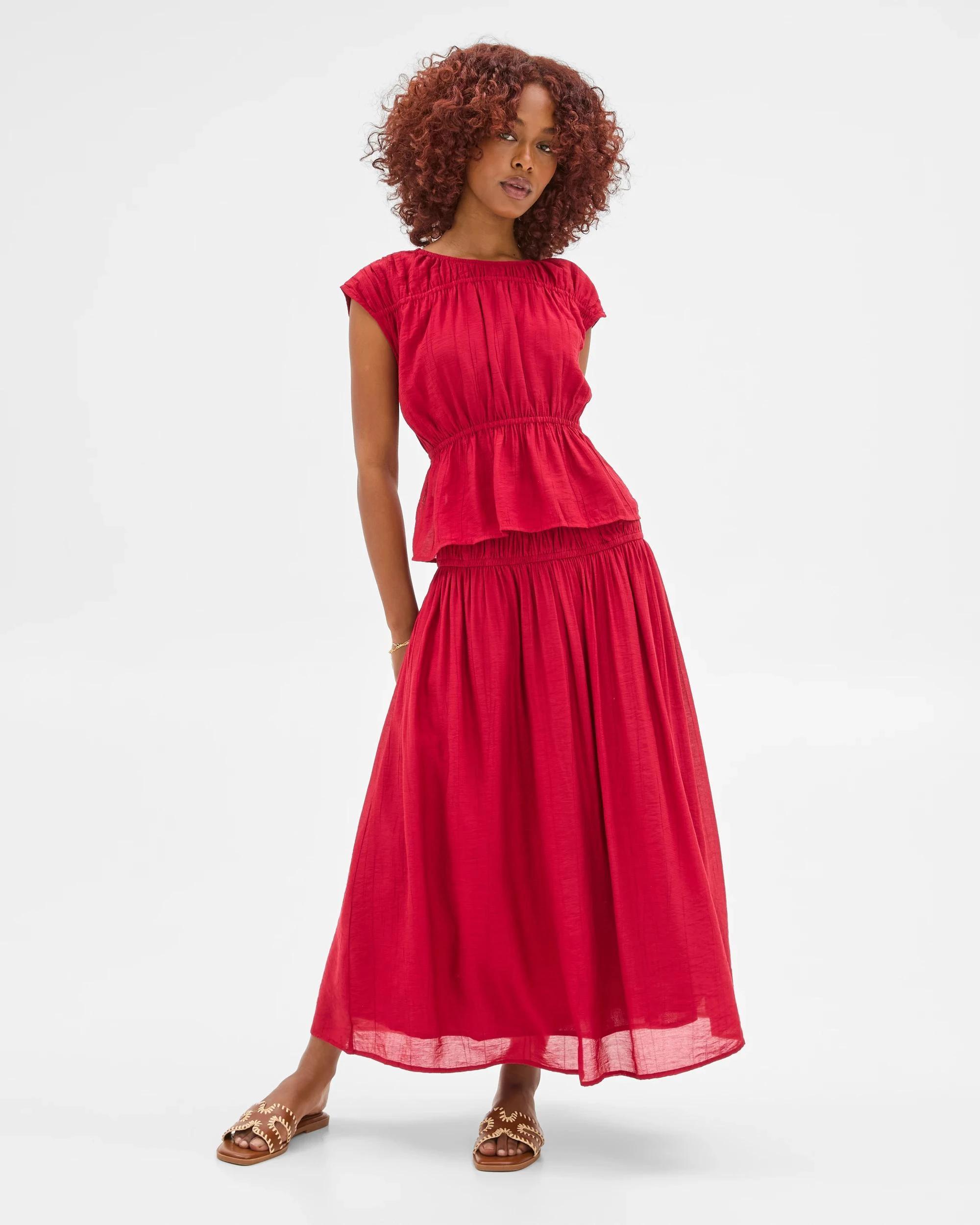2 Target Petites Crinkle Midi Skirt CRIMSON, 2 of 6