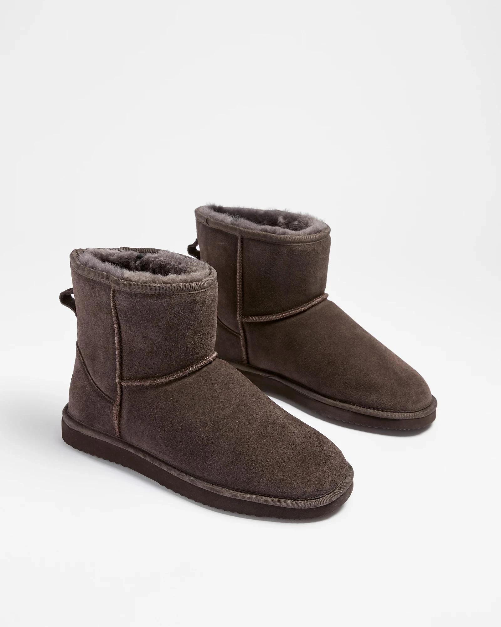 3 Australian Design Ugg Boots and Slippers Mens Sheepskin and Leather Slipper Boot DARK BROWN, 3 of 3
