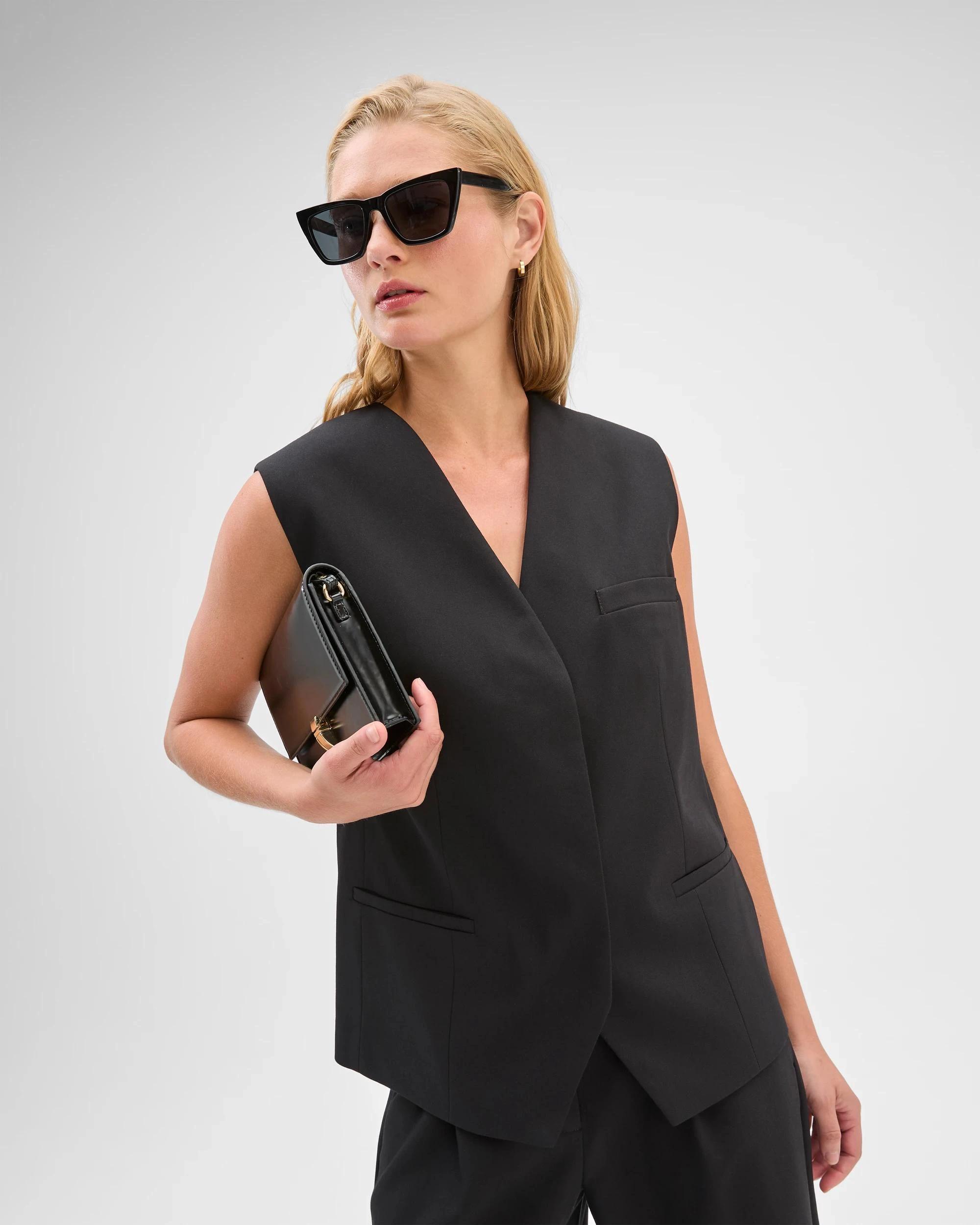 3 Preview Sleeveless Jacket BLACK, 3 of 8