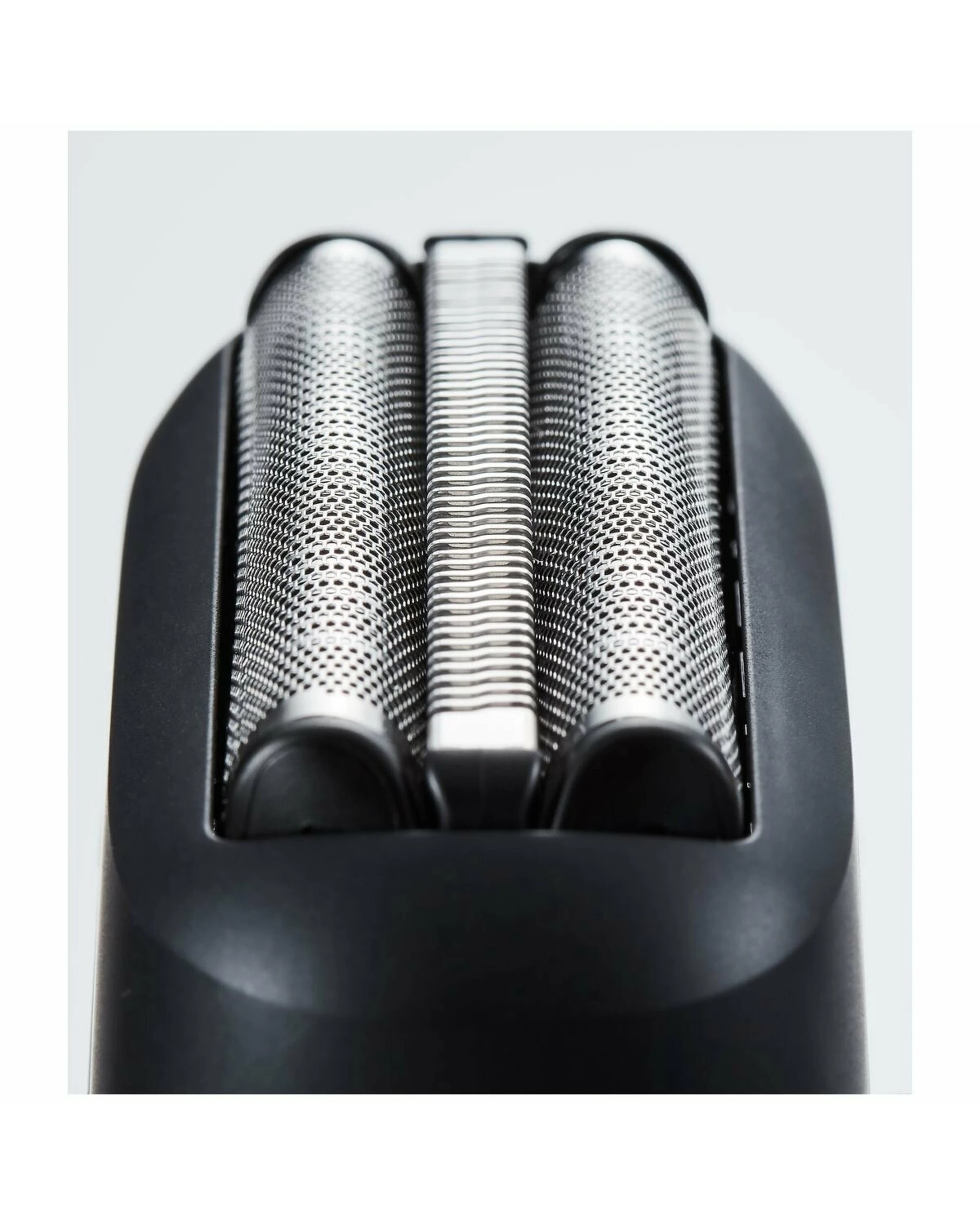 5 Panasonic Compact 3 Blade High Speed Shaver Black, 5 of 5