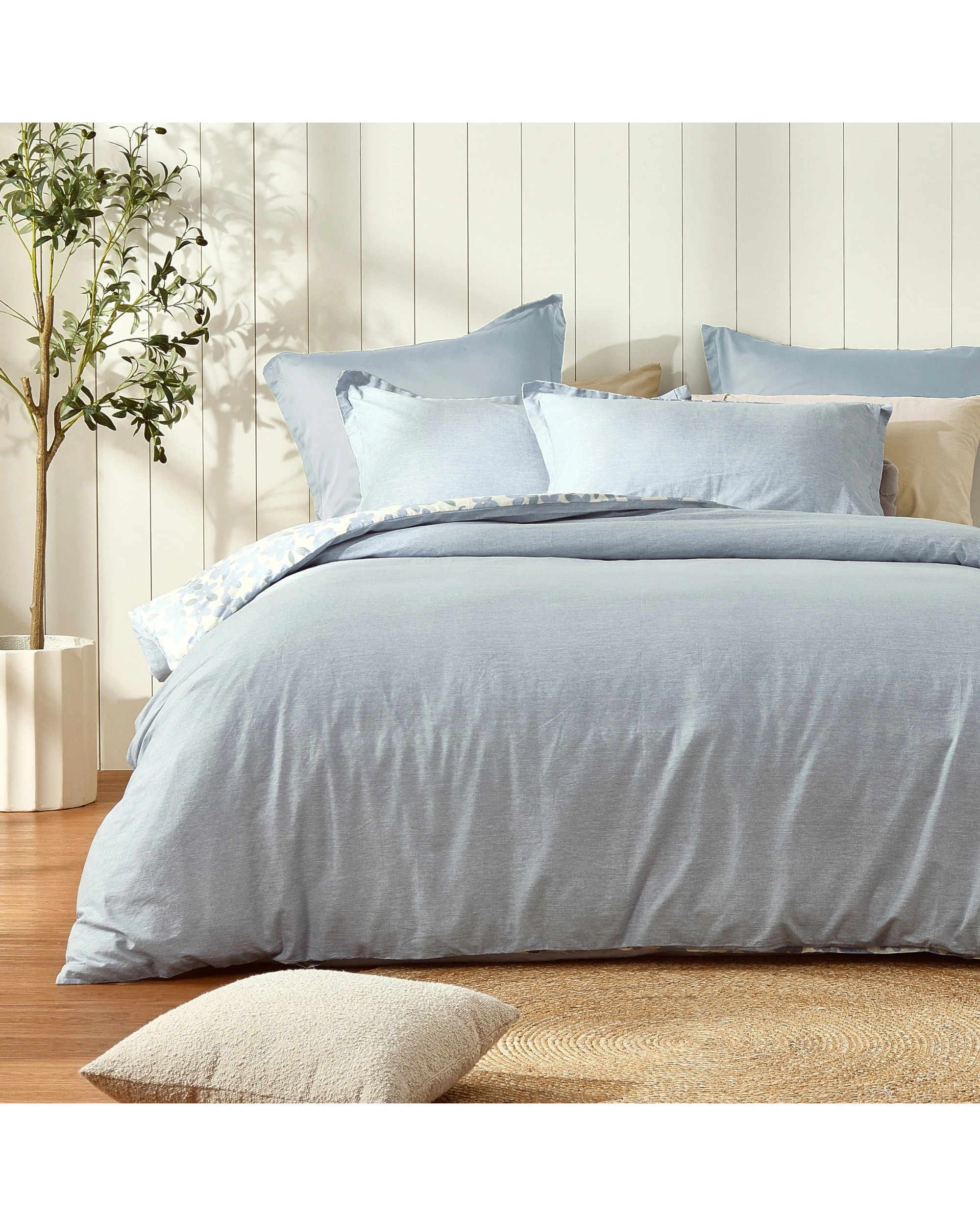 2 Dreamaker Thirri 100% Cotton Reversible Quilt Cover Set - King Single Bed - Sky Blue, 2 of 8