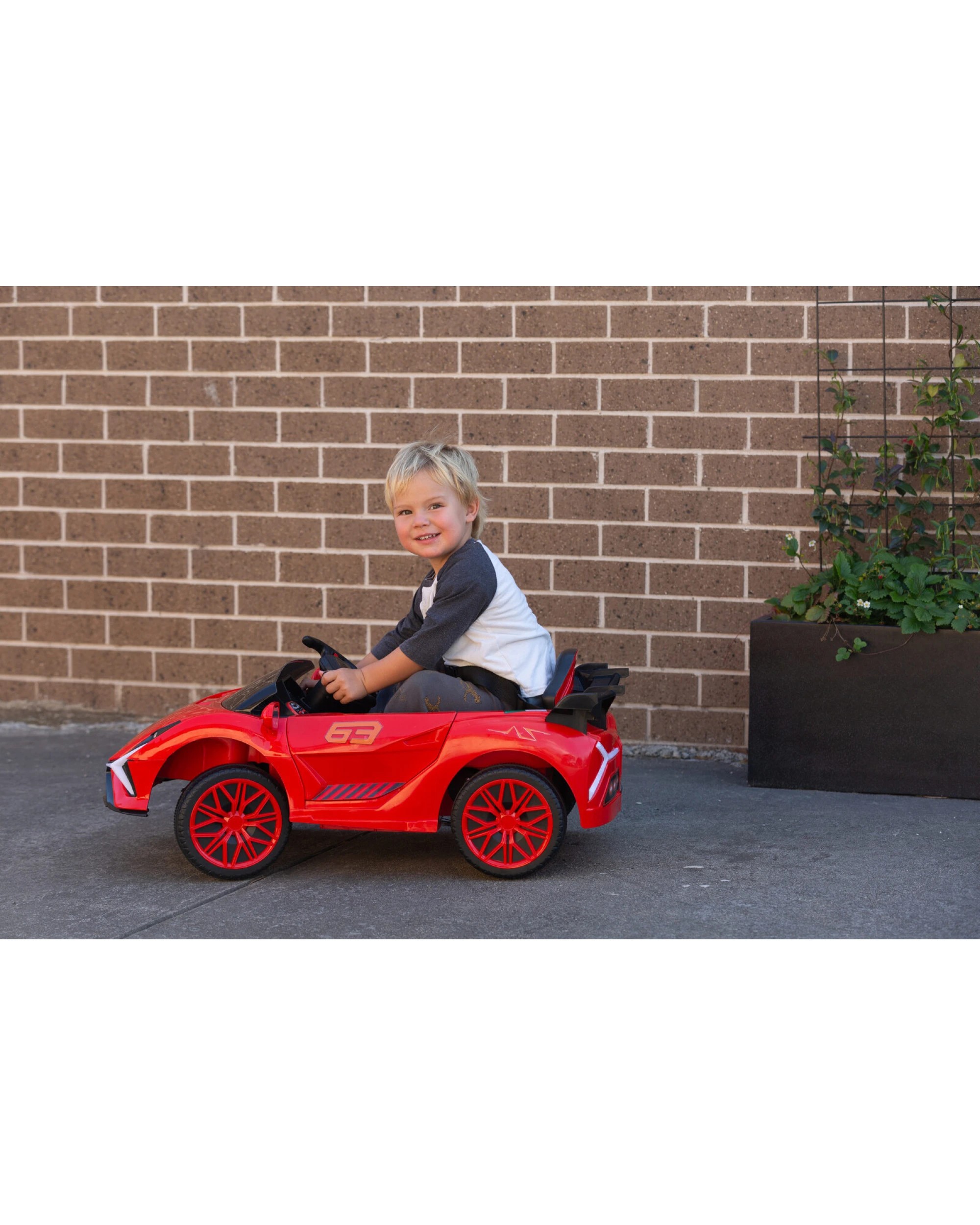 9 Lenoxx Ferrari Inspired 12V Ride-on Electric Car with Remote Control - Red, 9 of 10