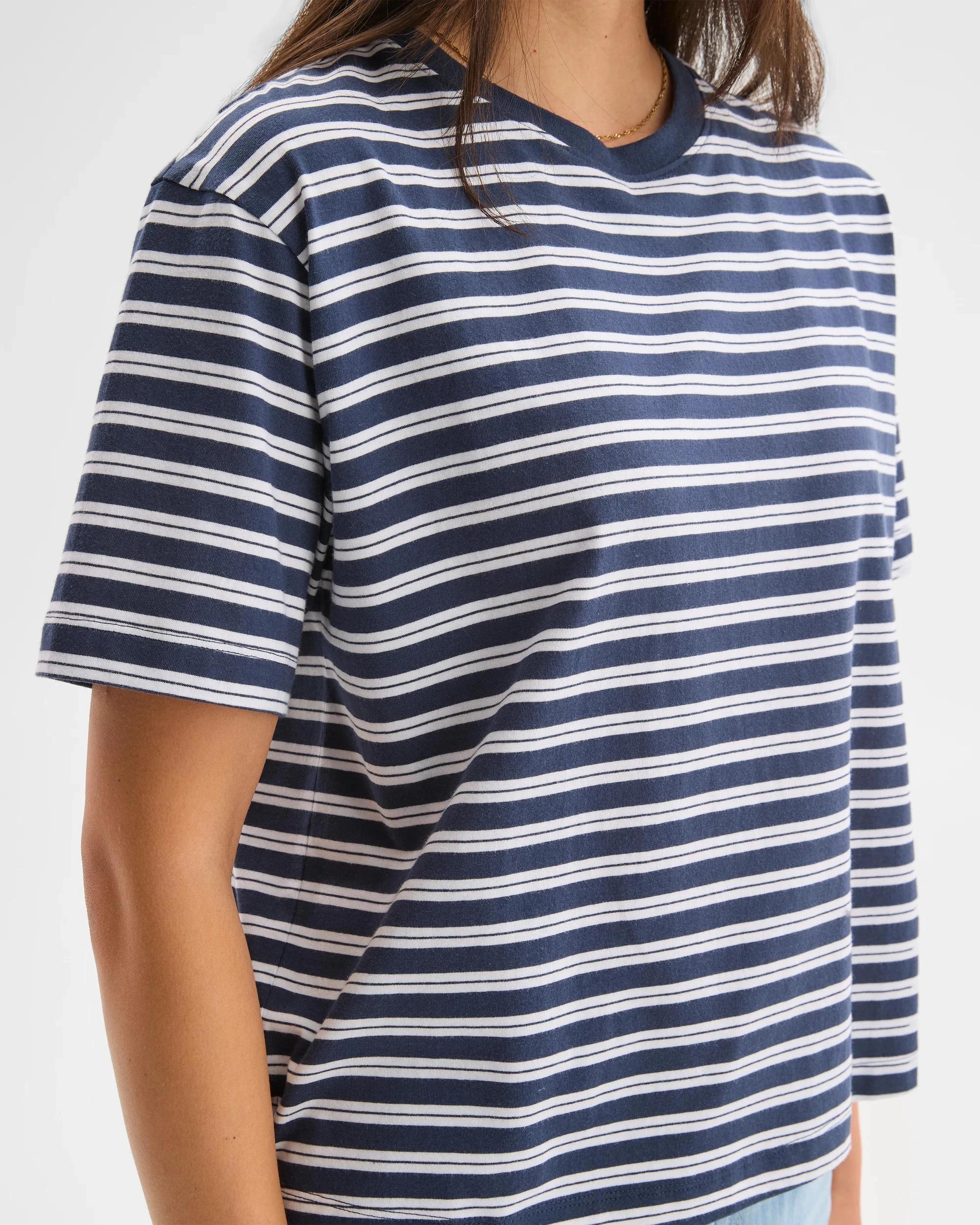 2 Target Australian Cotton Step Hem Boxy Crop T-Shirt NIGHT/CLOUD, 2 of 5