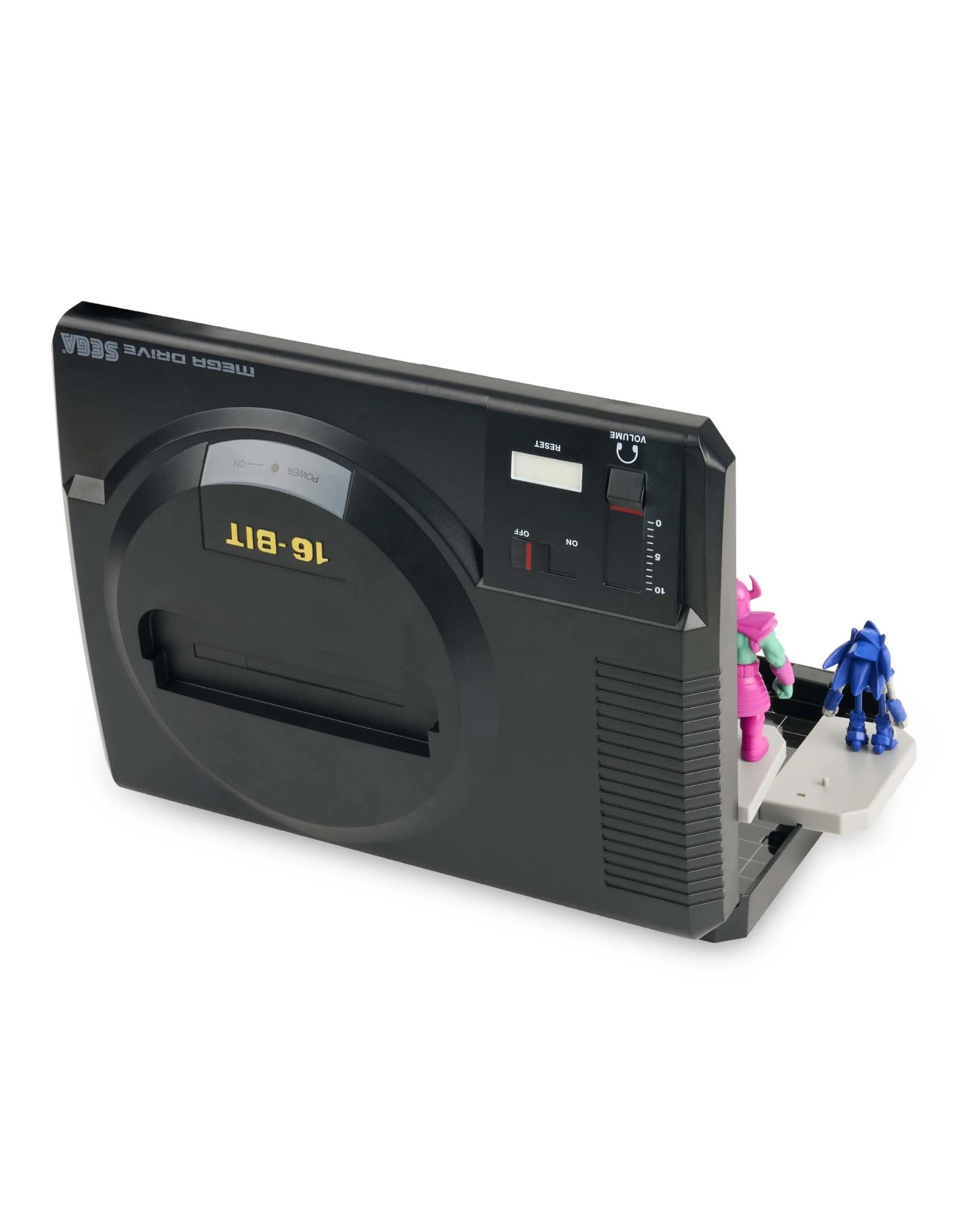 4 Console Heroes Sega Mega Drive Supervillain Bundle Diorama, 4 of 10