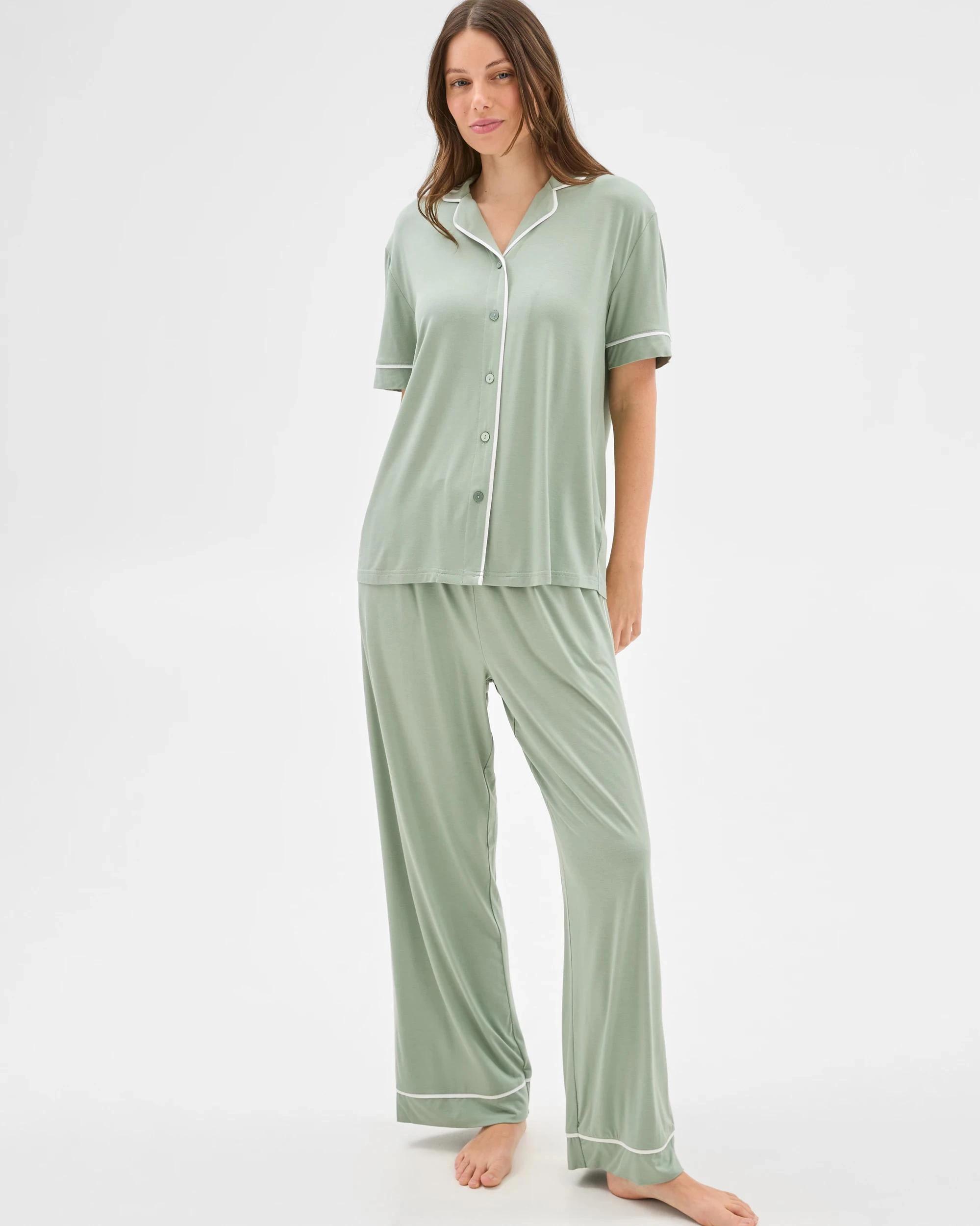 1 Target Woman Bamboo Short Sleeve Top and Pants Pyjama Set GREEN, 1 of 7