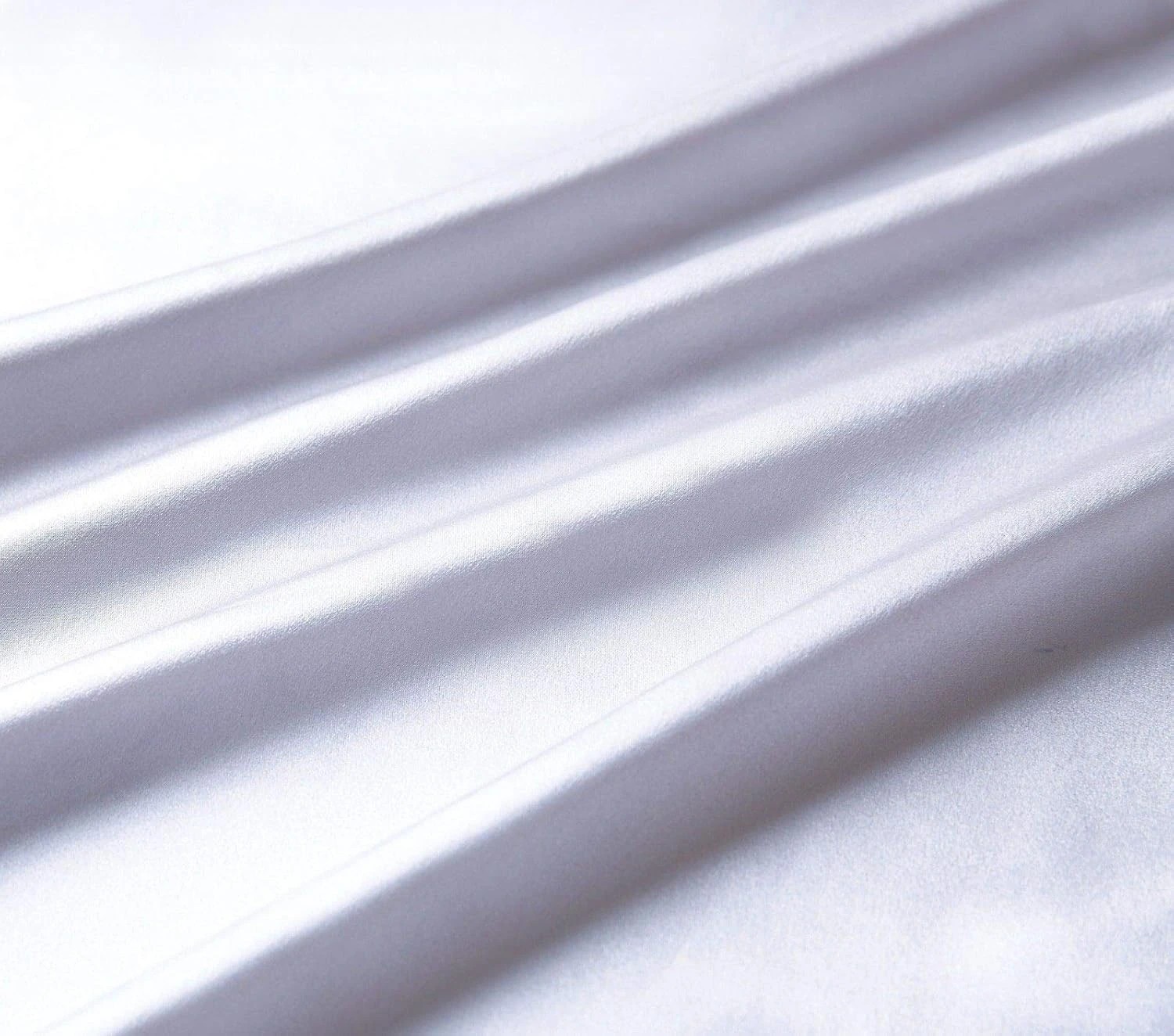 2 Gioia Casa 2-Pack Mulberry Silk Pillowcases Soft Hypoallergenic - Silver, 2 of 5