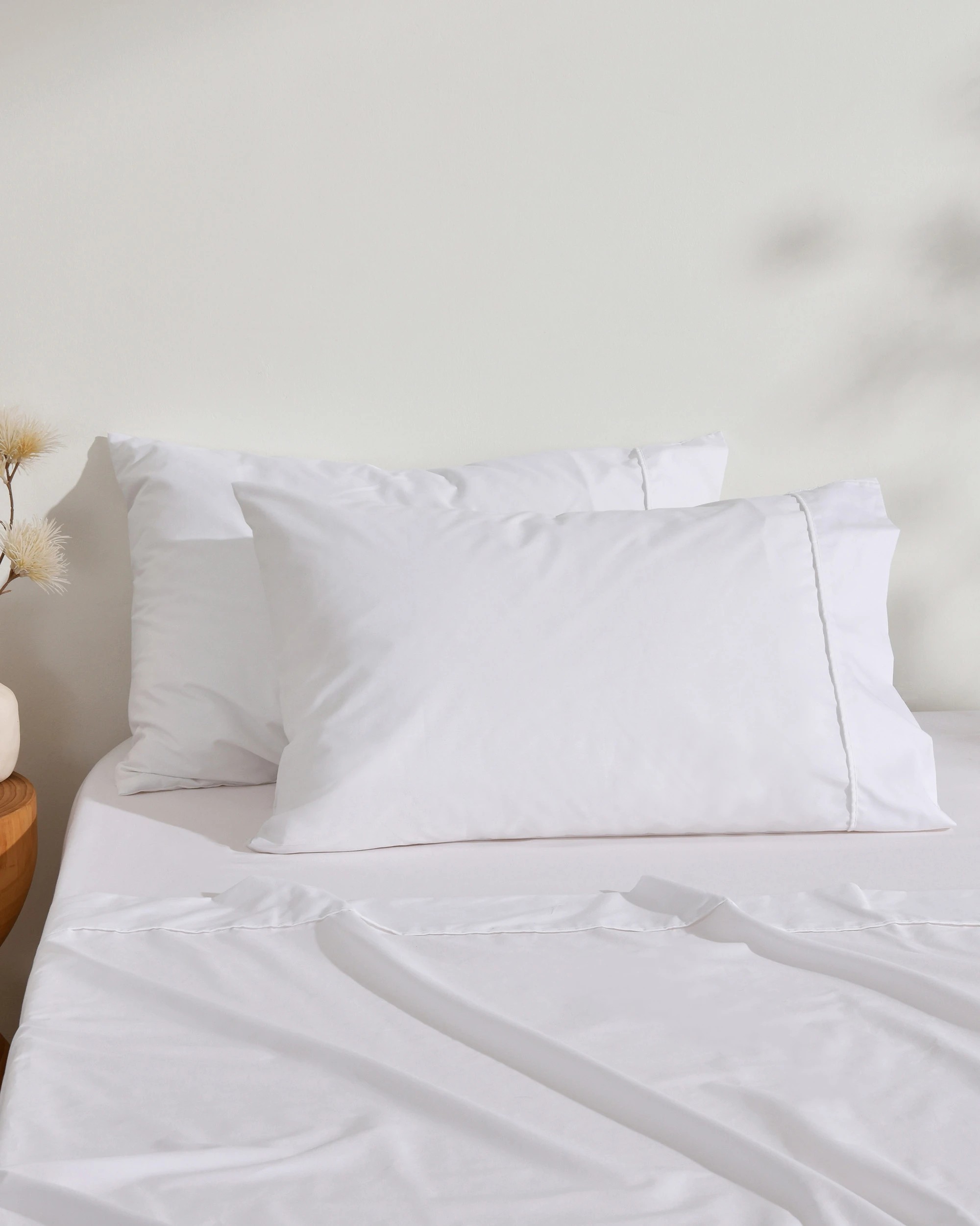 3 Dreamaker 250TC Cotton & Recycled Polyester Blend Sheet Set - King Bed - White, 3 of 7