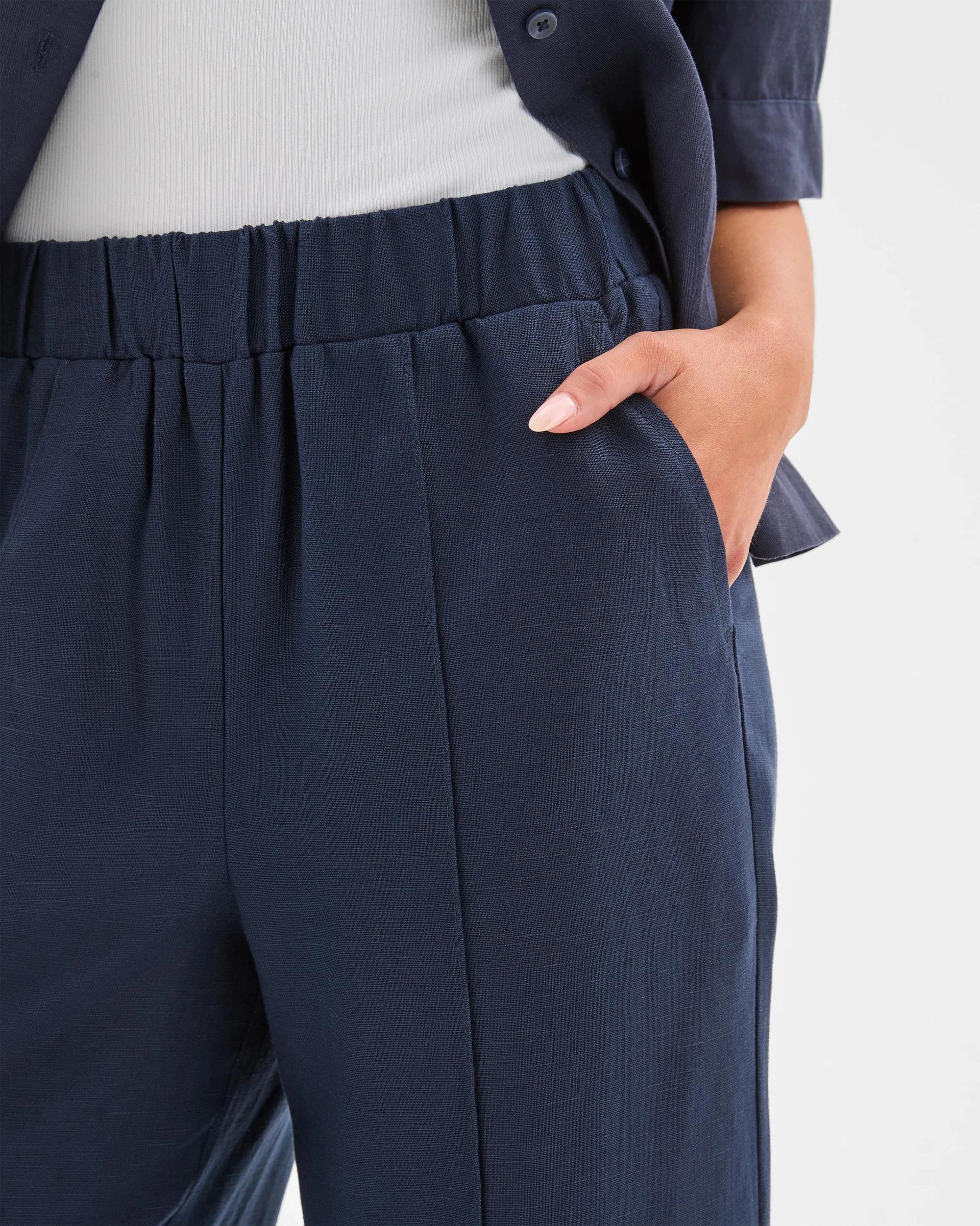 6 Target Petites European Linen Blend Pintuck Detail Pants NAVY BLAZER, 6 of 7