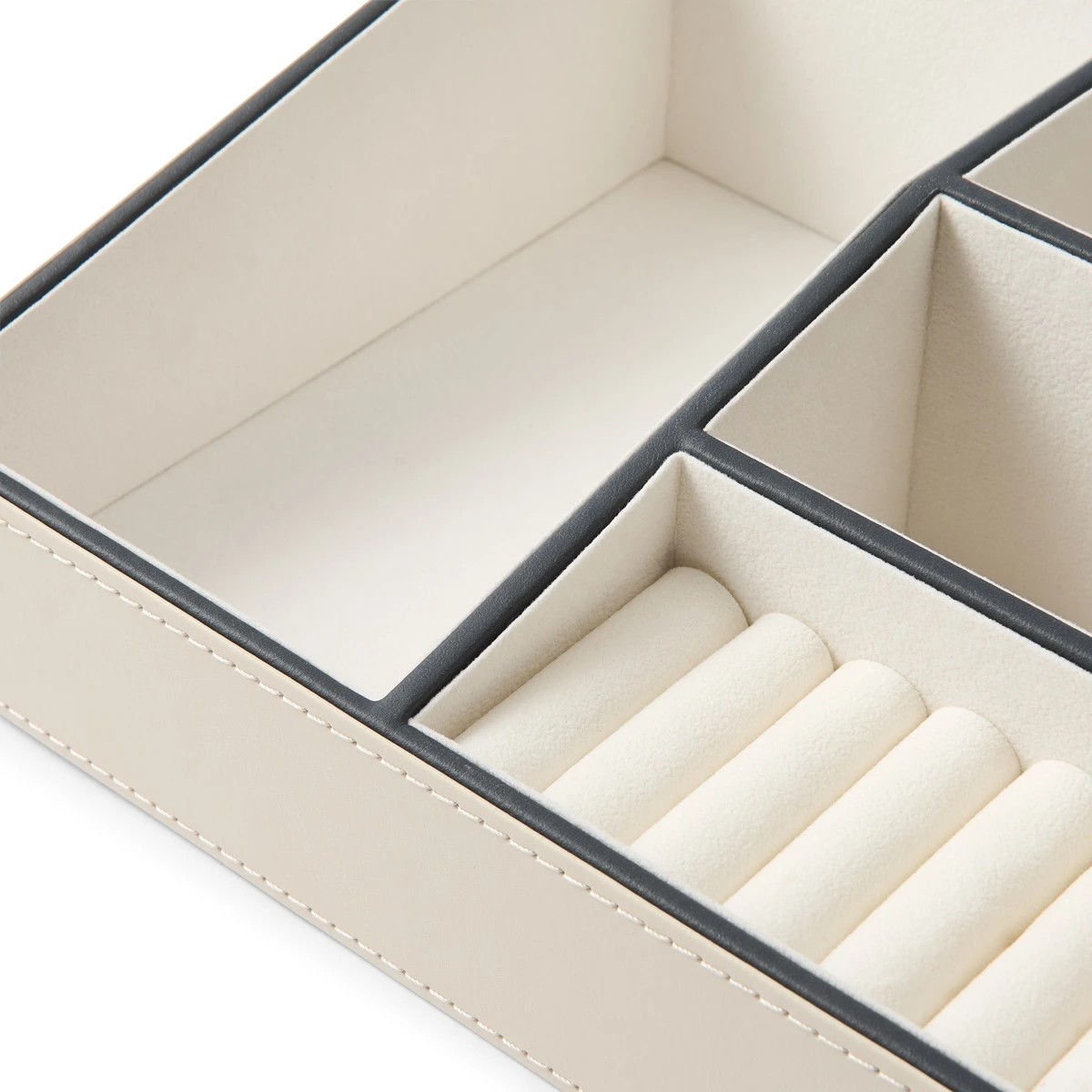 7 Lined Jewellery Tray, 7 of 8