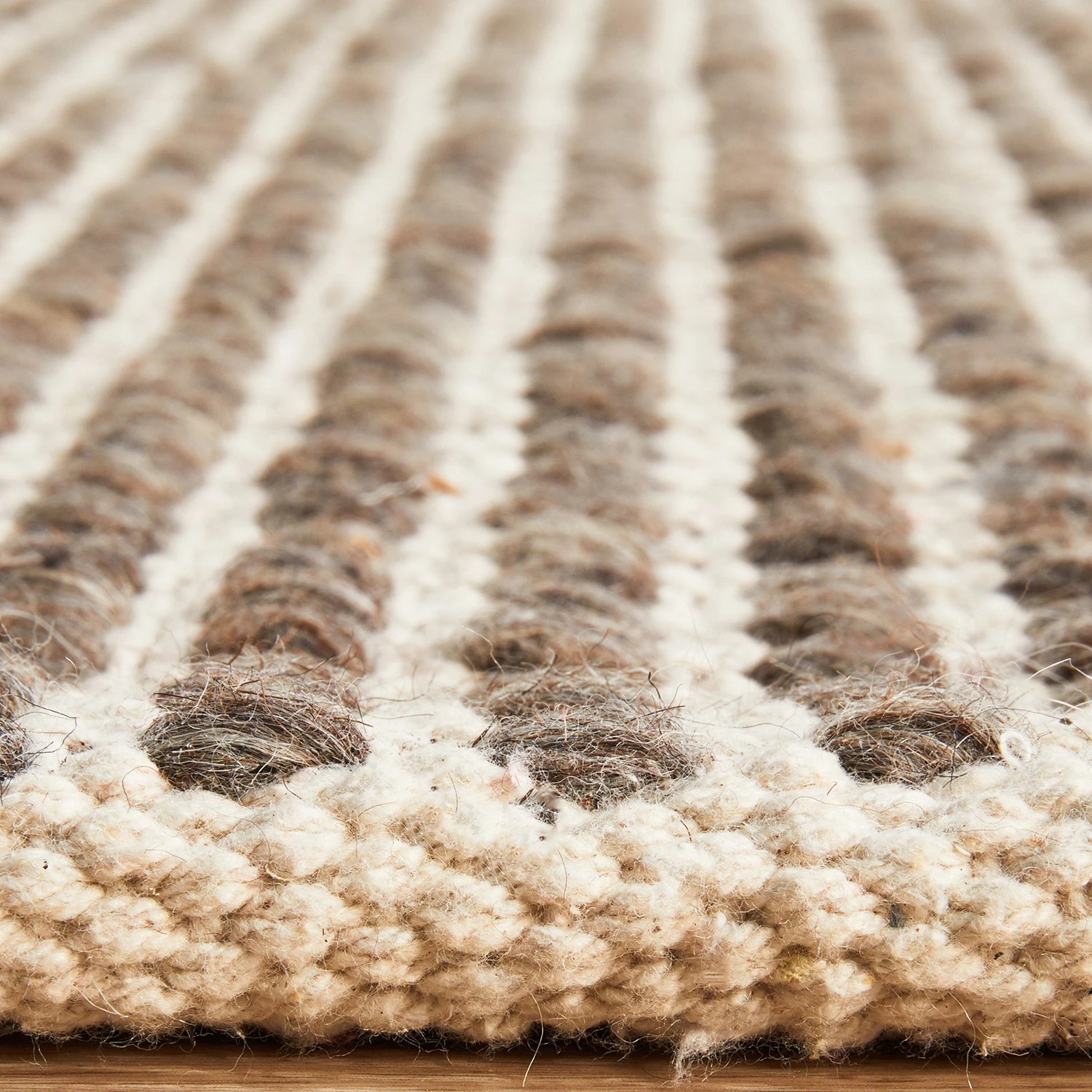 7 Common Ground Rugs Nordica 300 320x230cm - Extra Large Hand Loomed Wool Floor Rug - Off White - Brown, 7 of 9