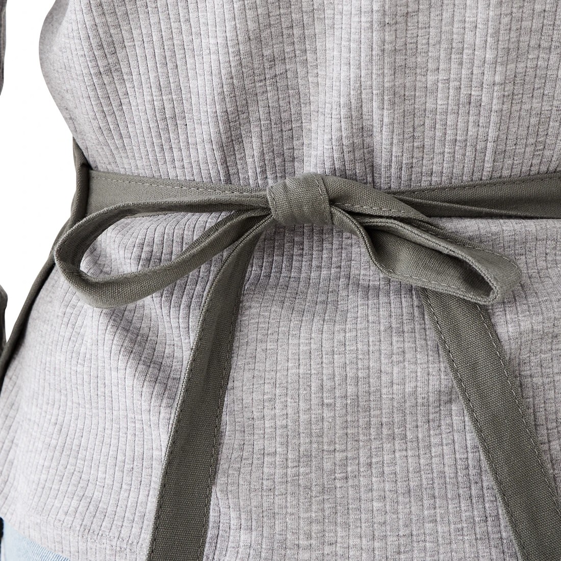 8 Artist Apron, 8 of 10