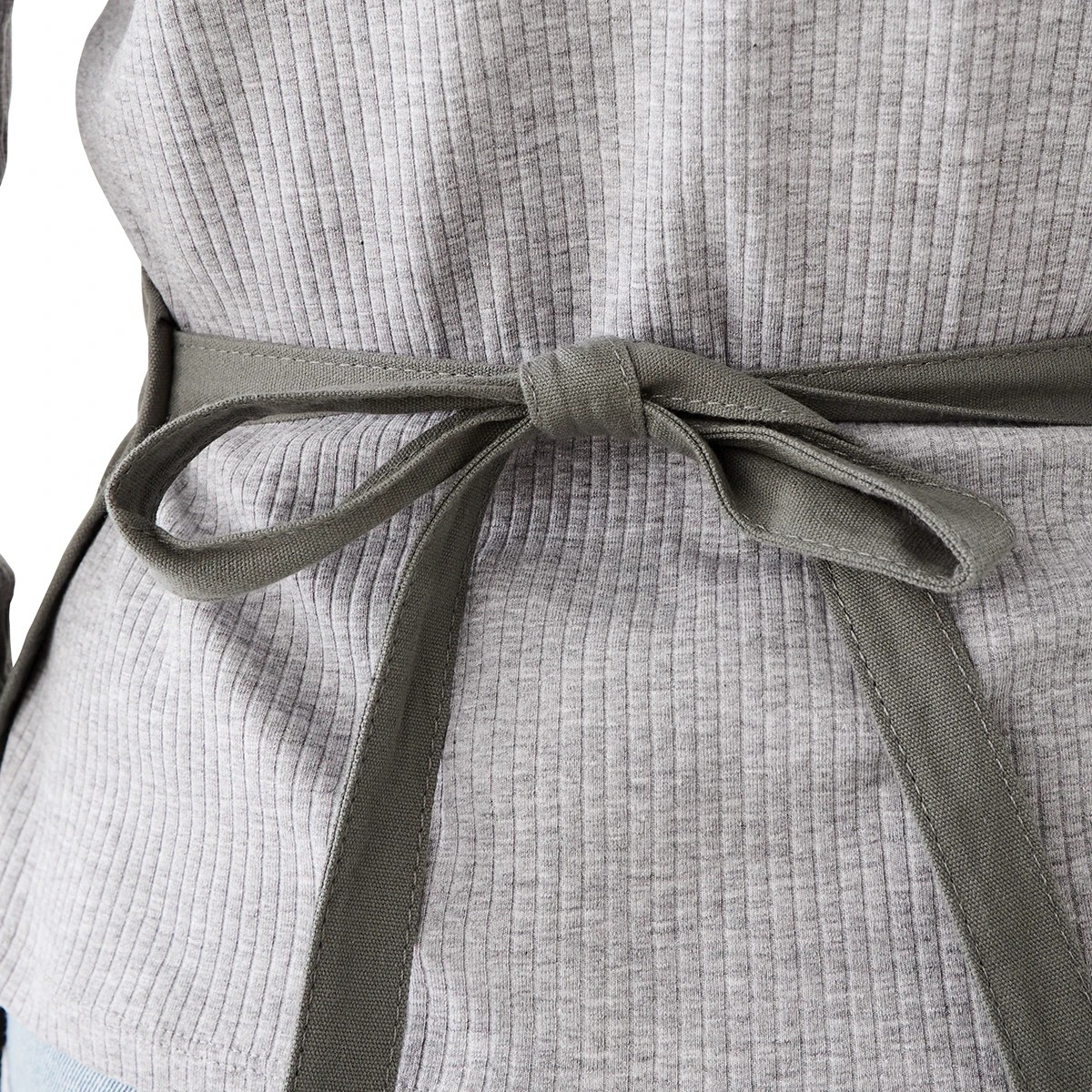 8 Artist Apron, 8 of 10