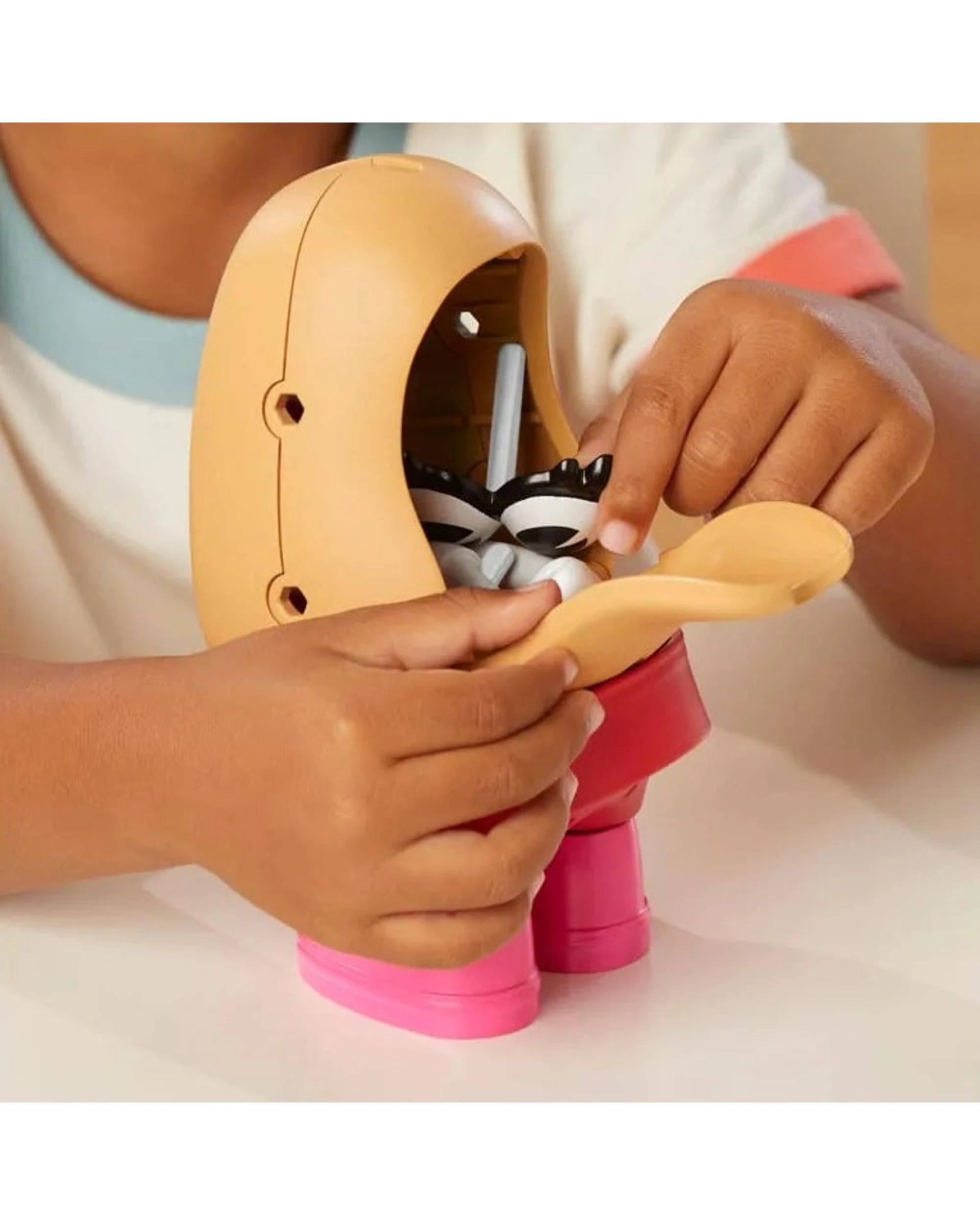 5 Mr Potato Head Classic Mrs Potato Head, 5 of 7