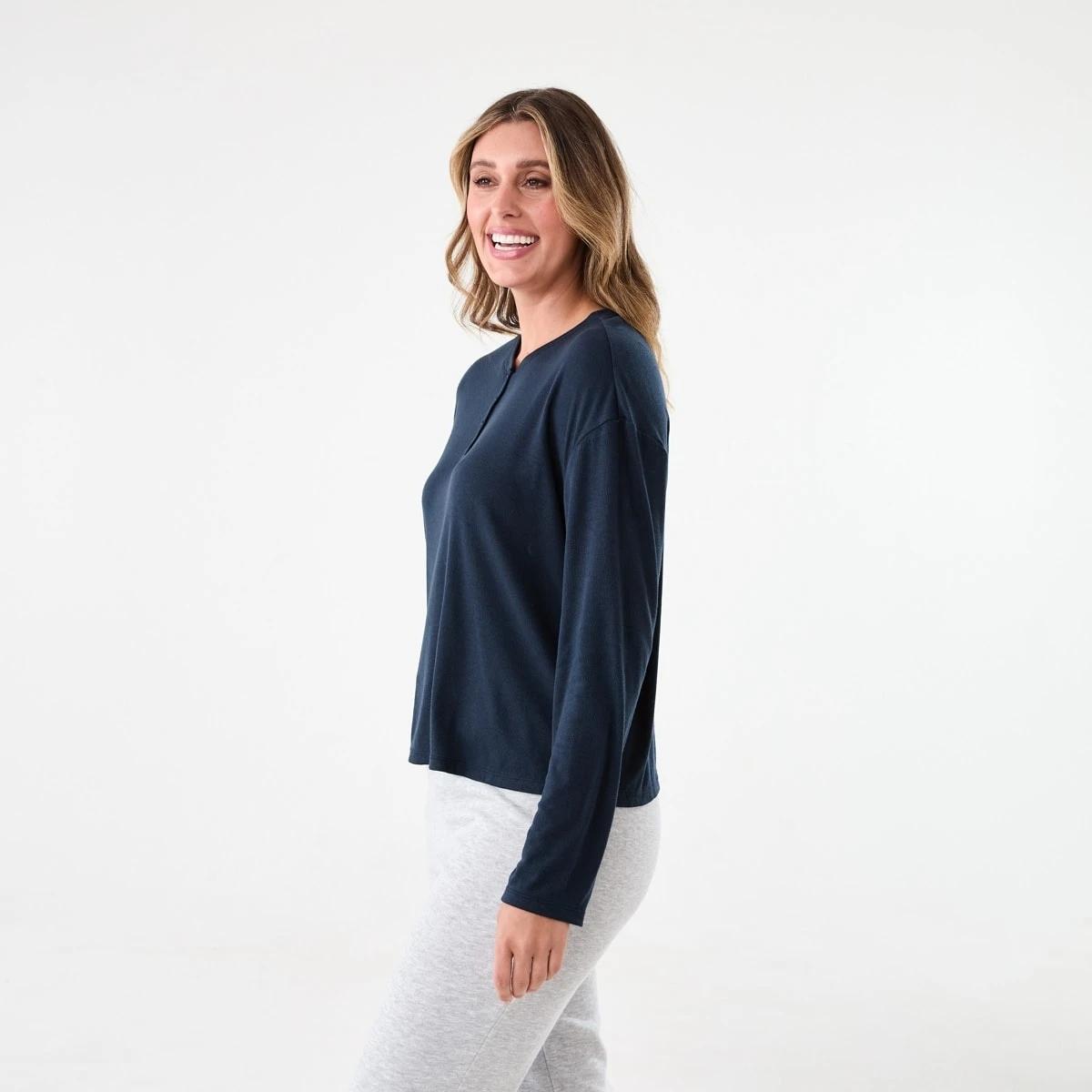 2 Long Sleeve Comfort Rib Top Midnight, 2 of 5