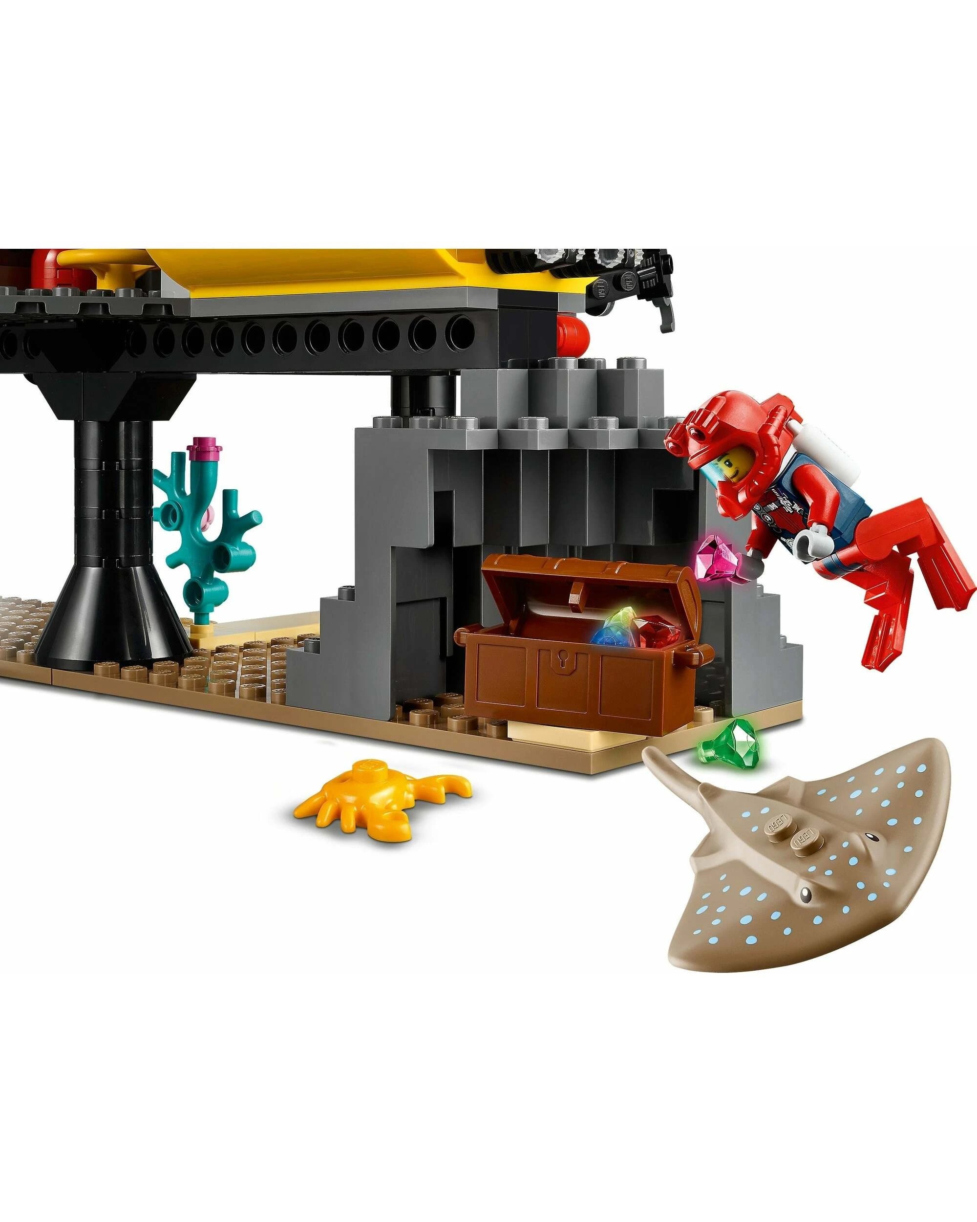 3 Lego City 60265 Ocean Exploration Base, 3 of 3