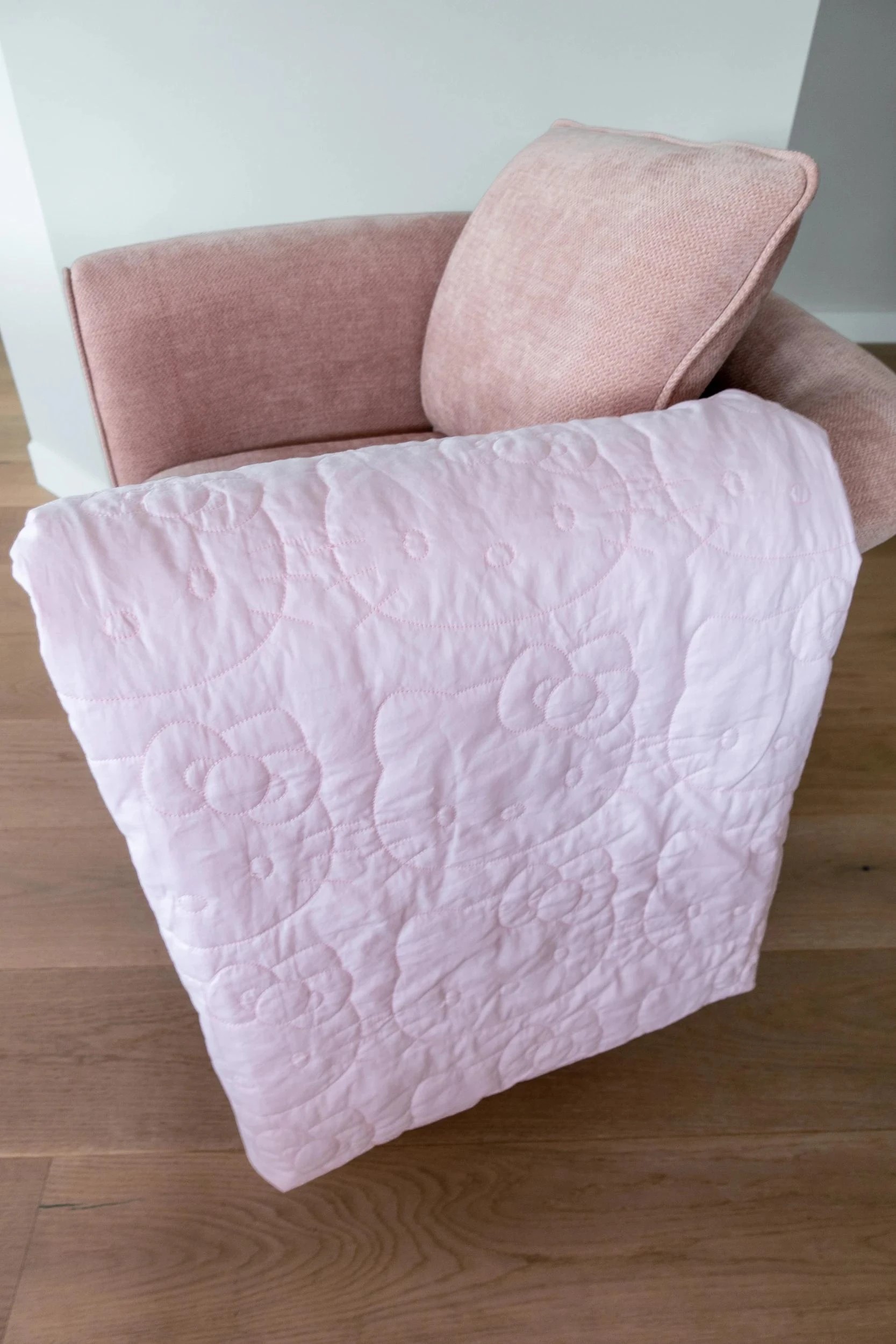 3 Hello Kitty Quilted Coverlet - Queen Bed - Pink, 3 of 8