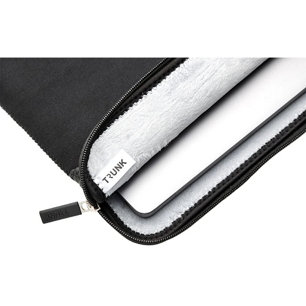 3 TRUNK Neoprene Laptop Sleeve 15.6" Black, 3 of 7