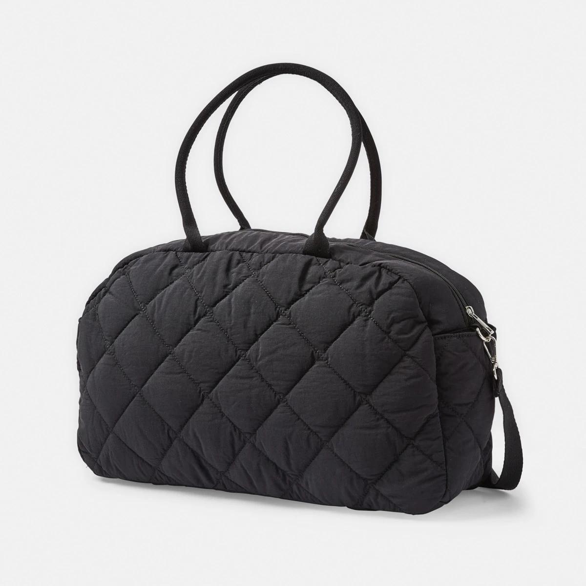 2 Puff Weekender Bag Black, 2 of 5