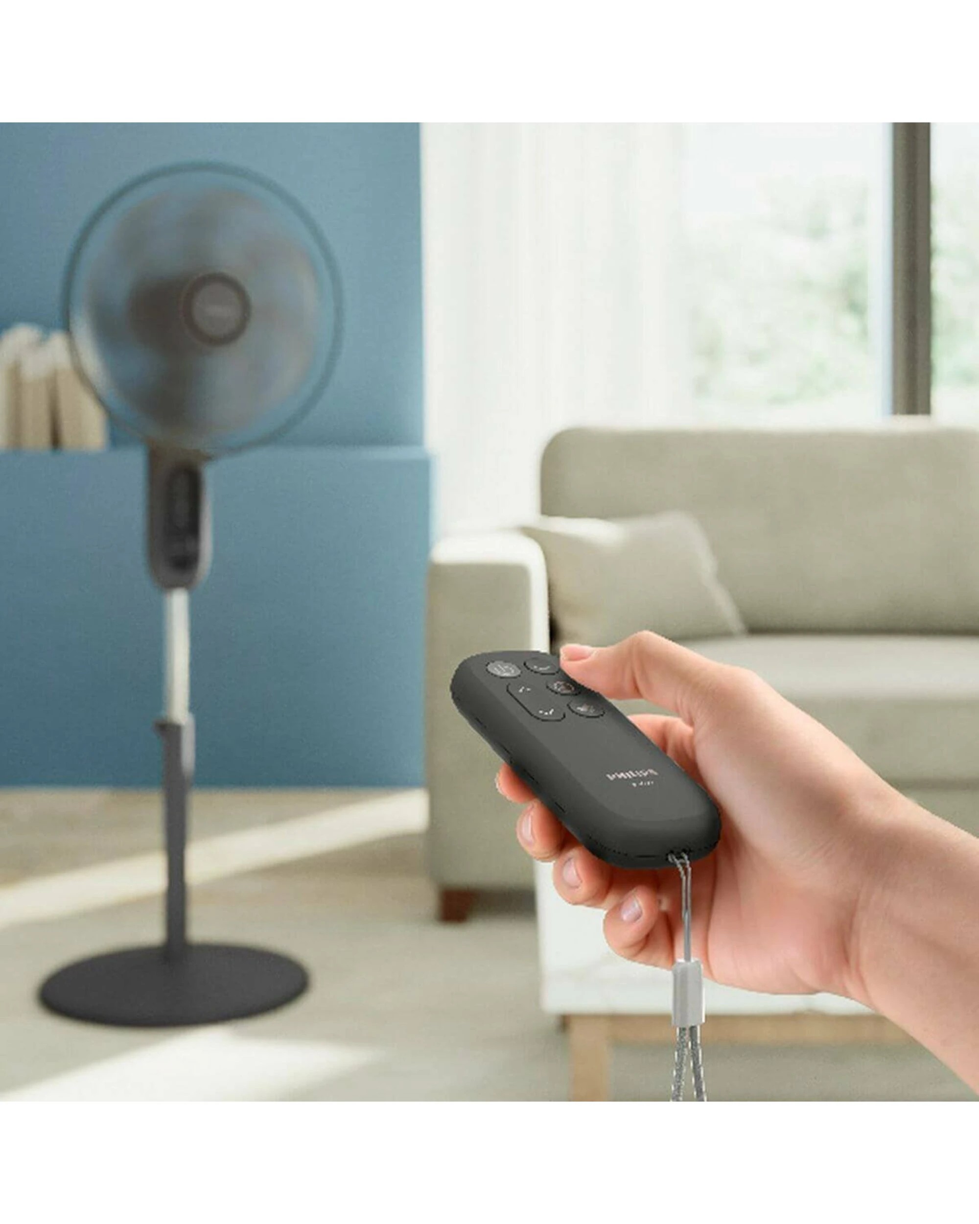 3 Philips 1000 Series 131cm Pedestal Fan Black, 3 of 5