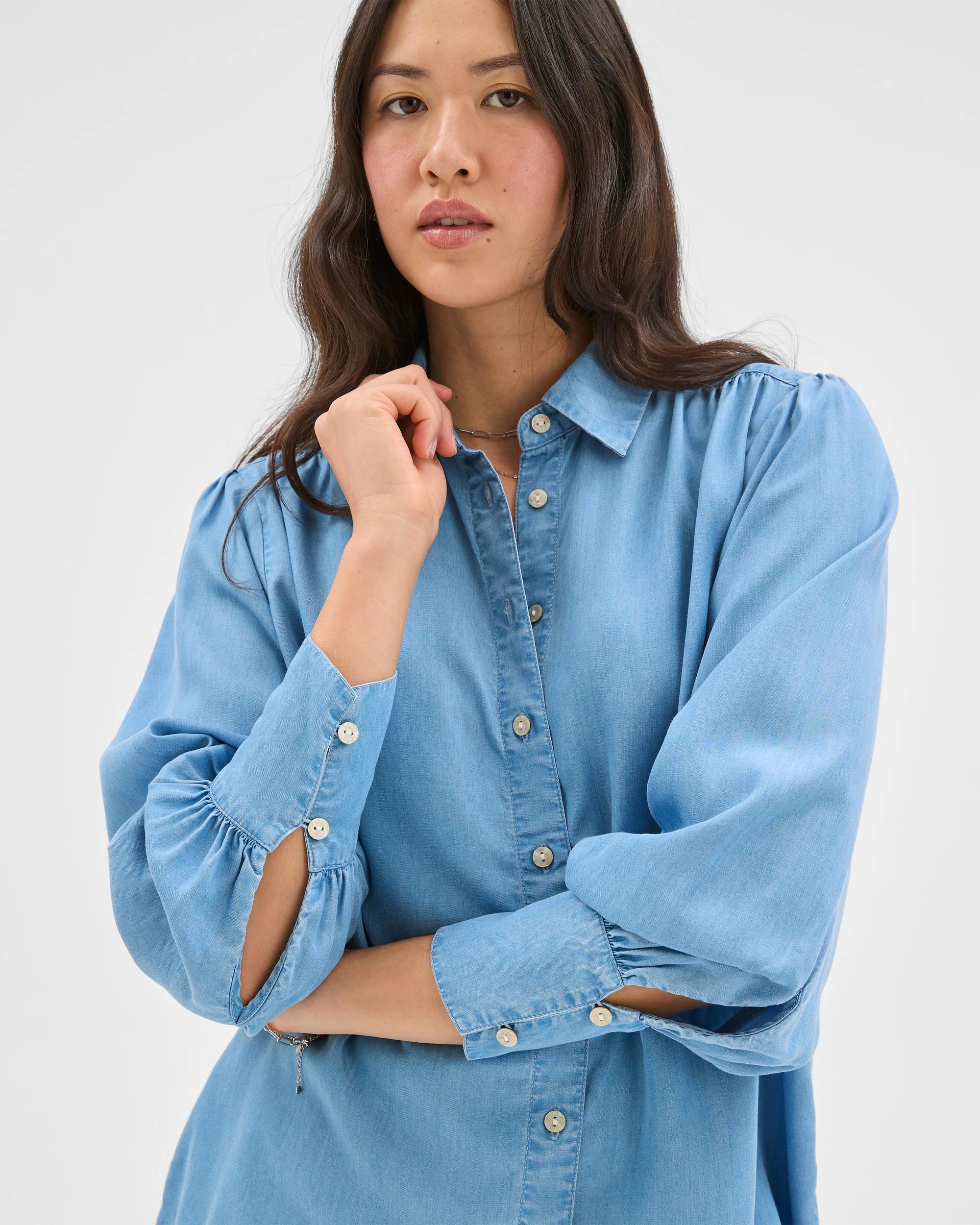 4 Target Woman Soft Button Through Shirt CHAMBRAY, 4 of 6
