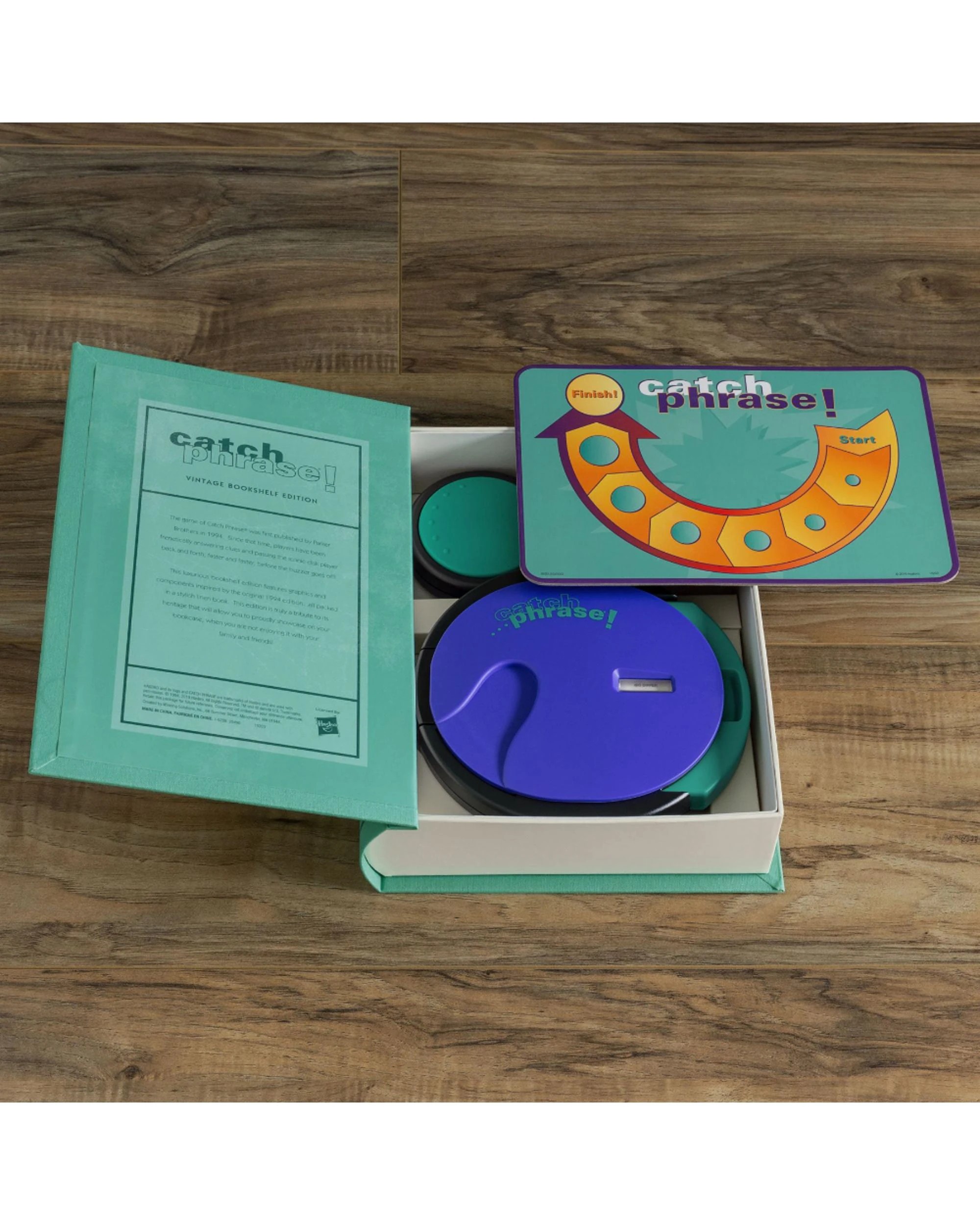 3 Catch Phrase Vintage Bookshelf Edition Board Game, 3 of 5