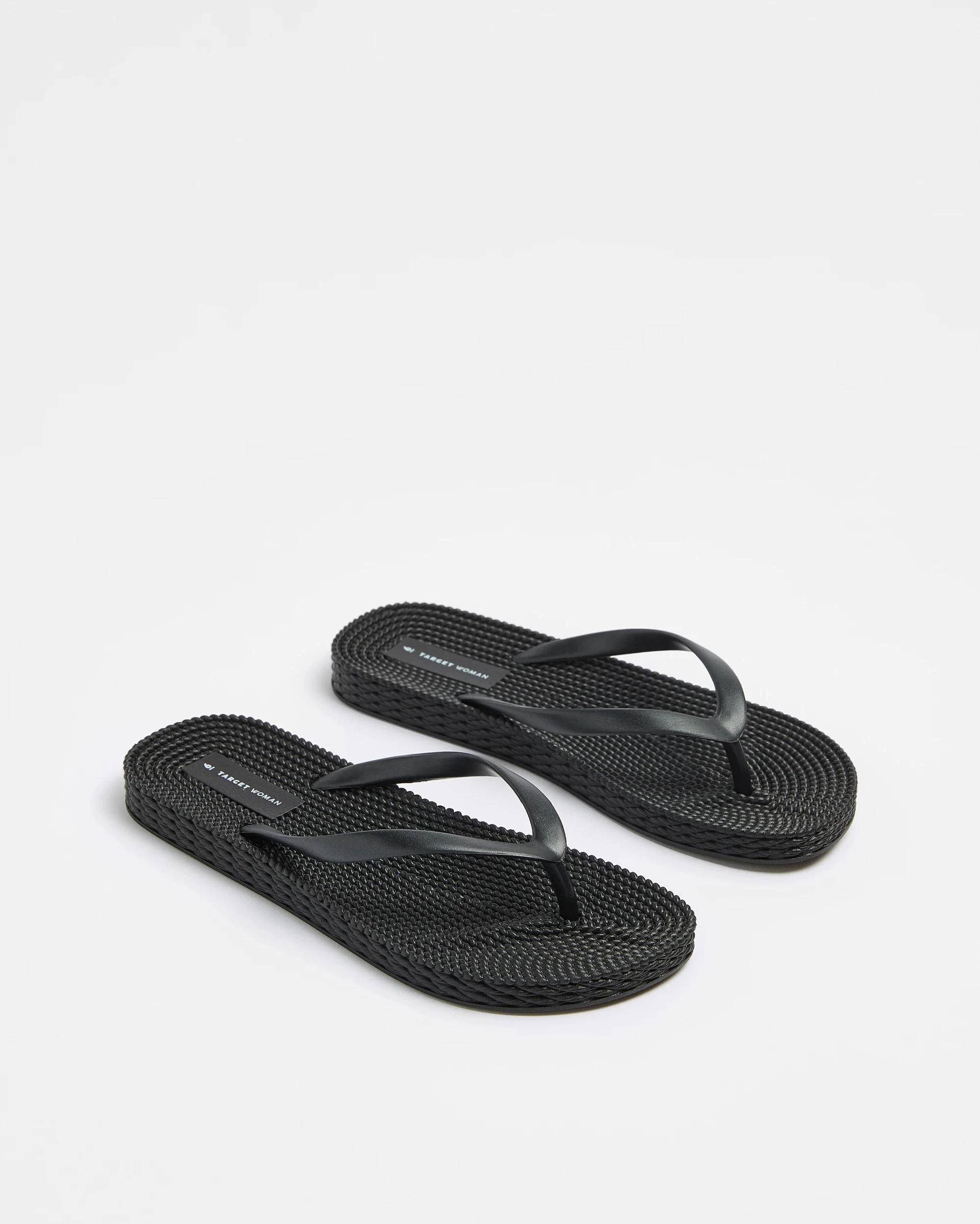 3 Target Woman Womens Textured Metallic Thongs BLACK, 3 of 3