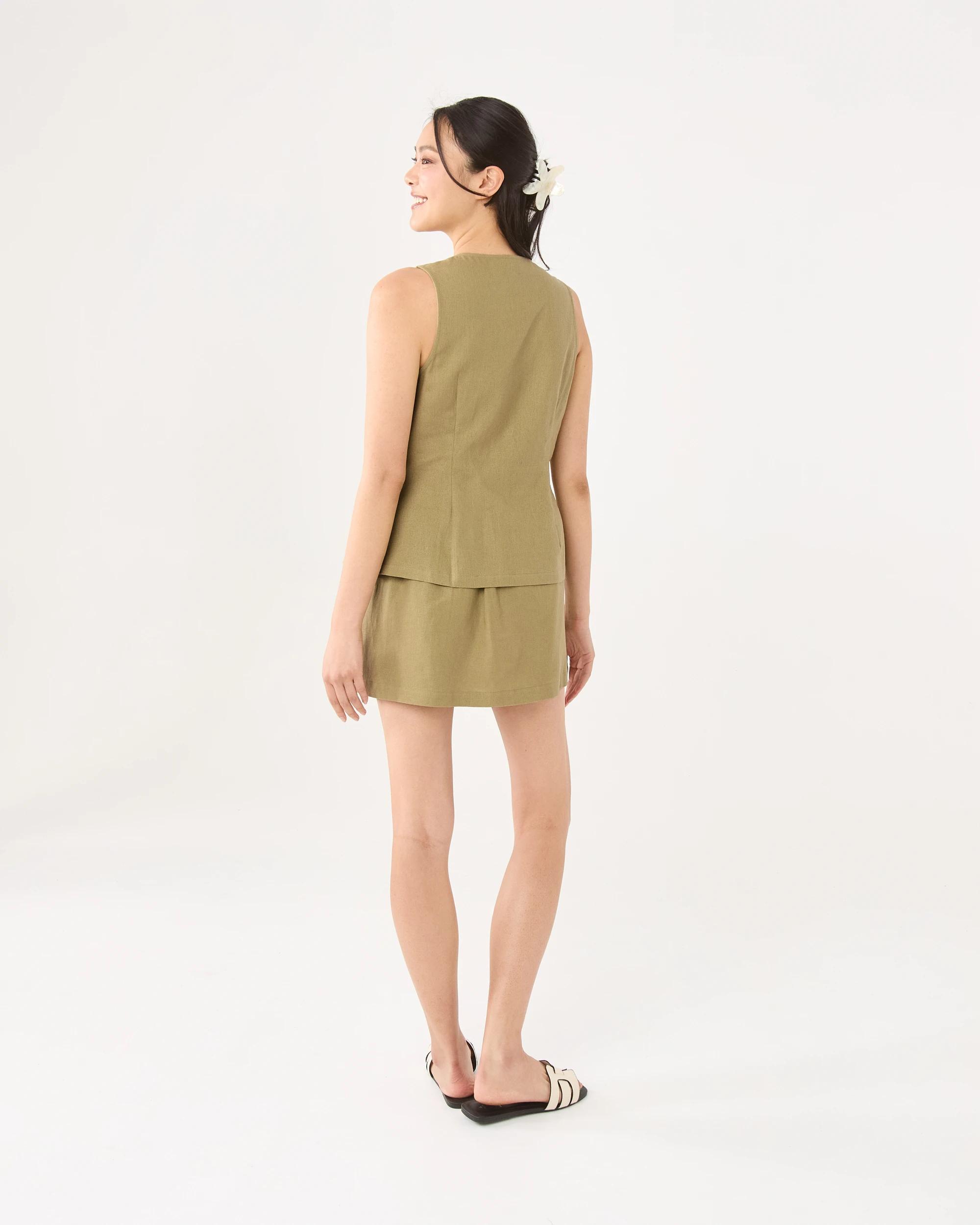 4 Sleeveless Wrap Linen Blend Waistcoat Urban Grn, 4 of 8