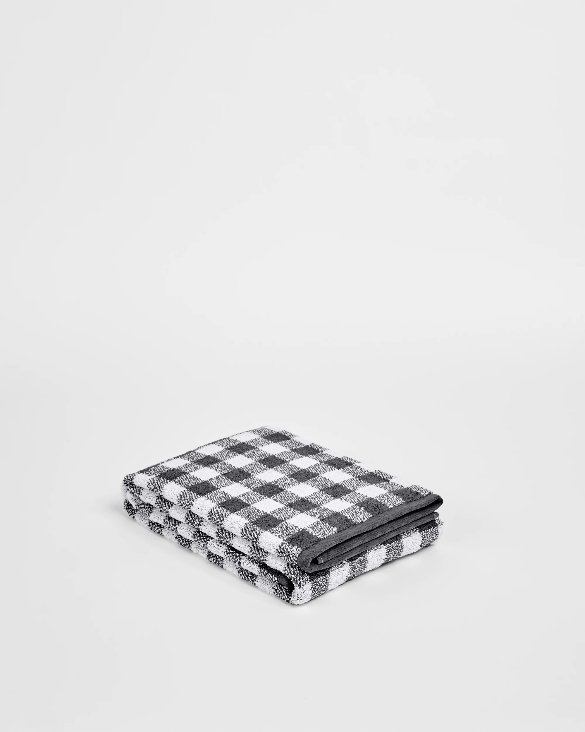 1 Target Georgie Aus Cotton Gingham Bath Towel
 - Grey, 1 of 3