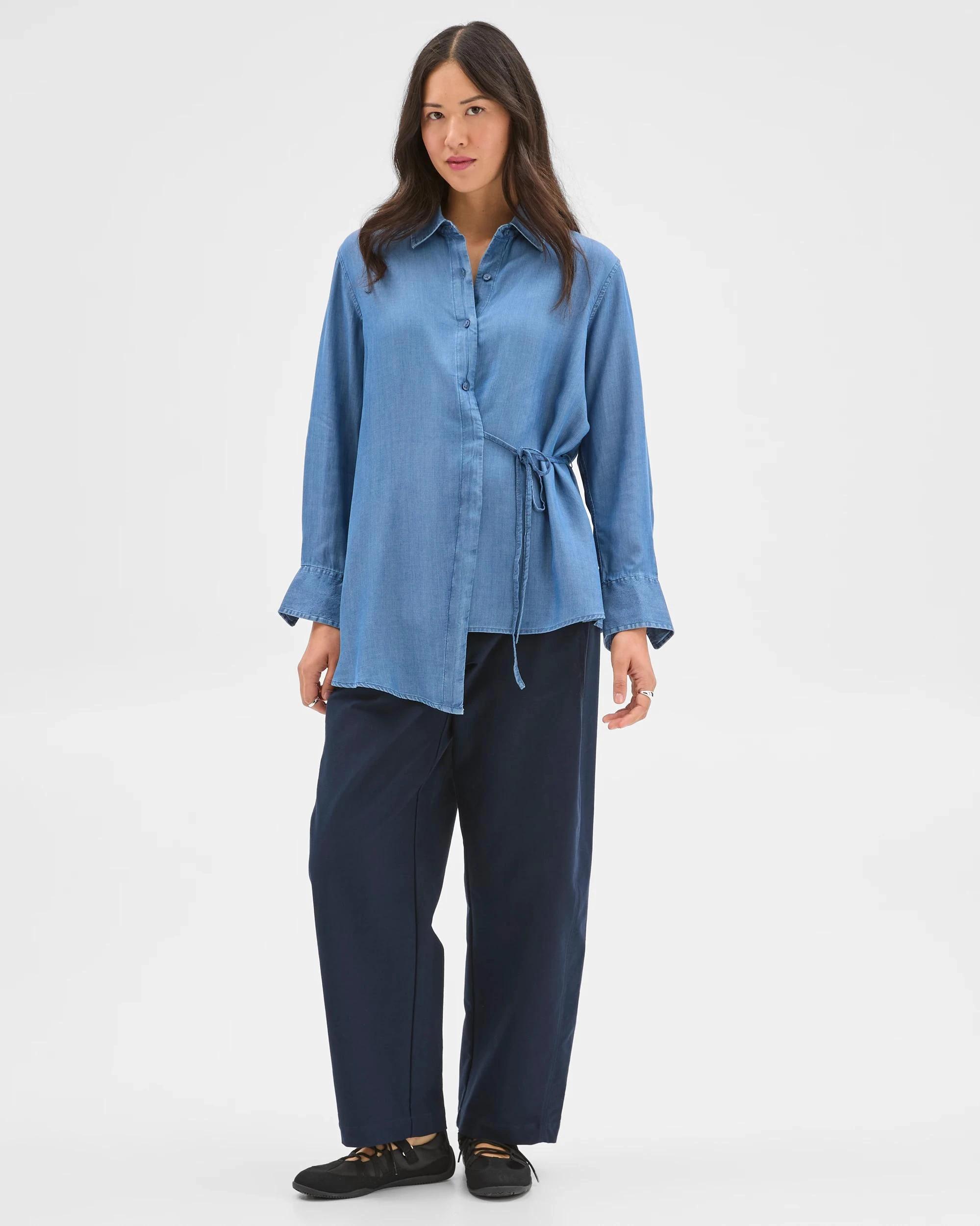 2 Target Woman Chambray Tie Shirt MID CHAMBRAY, 2 of 7