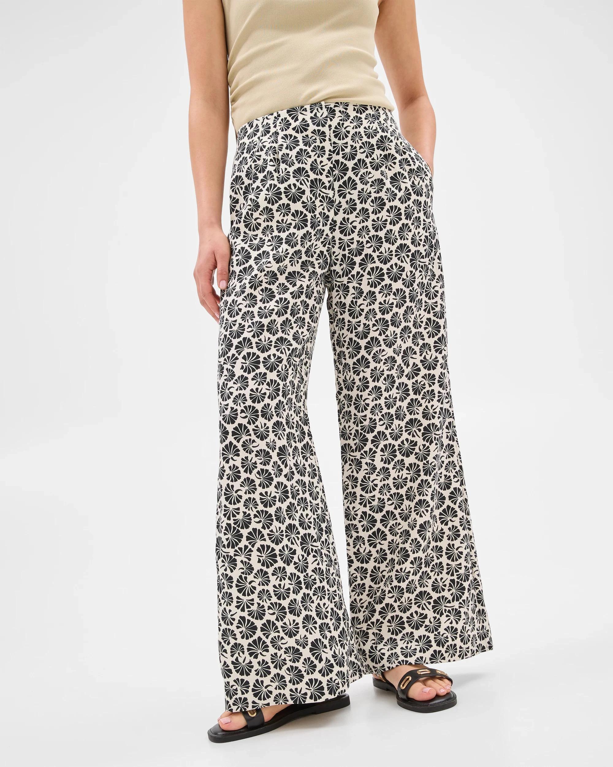 4 Summer Twill Pleat Waist Wide Leg Pants - Preview LINEAR FLORAL, 4 of 10