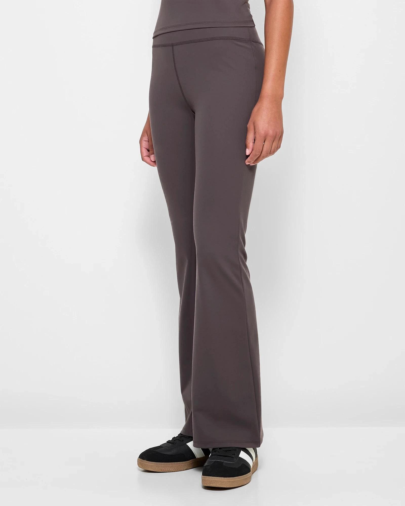 3 Target Active Studio Soft Flare Pants HICKORY, 3 of 5