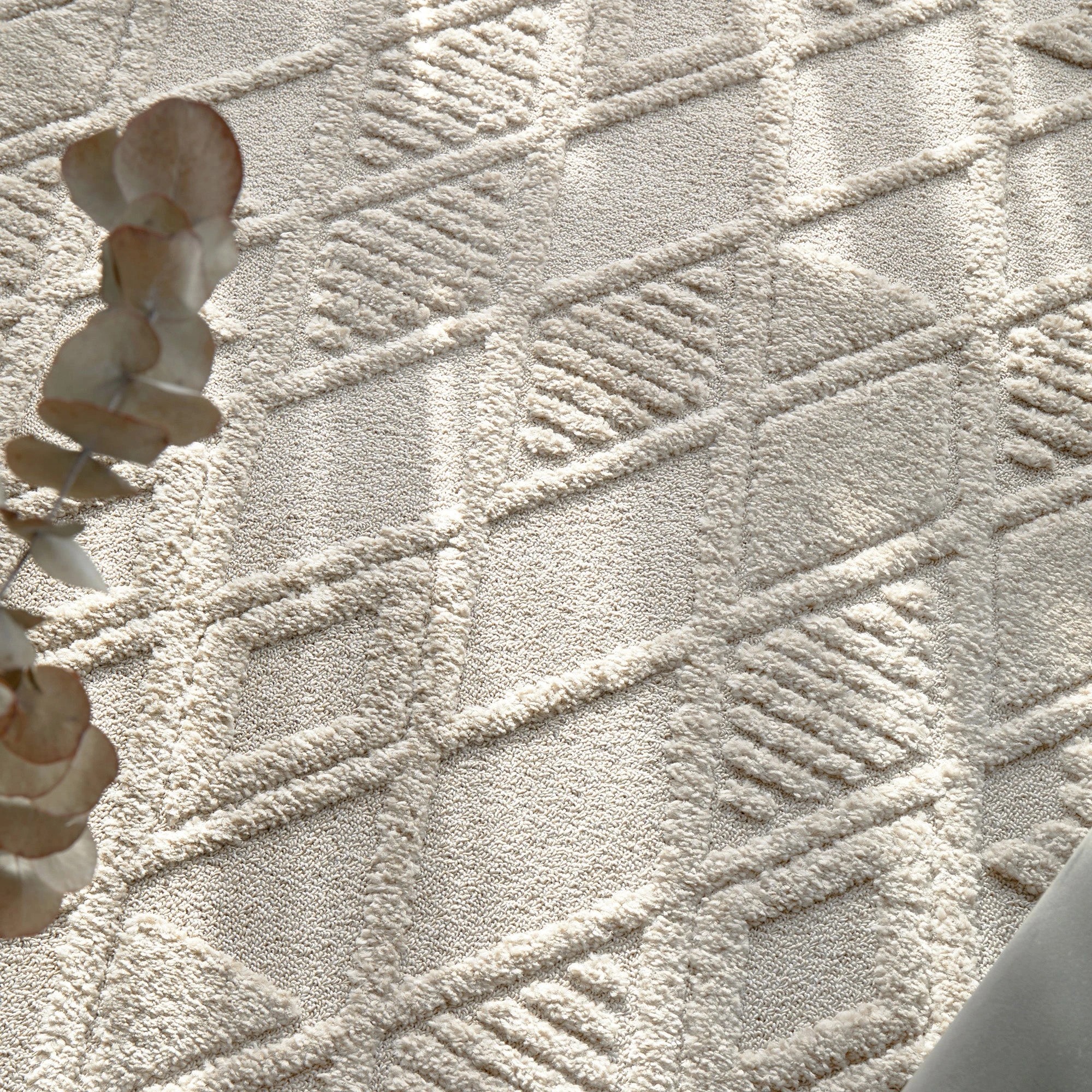 3 Common Ground Rugs Safflower 27 400x300cm - Beige, 3 of 7