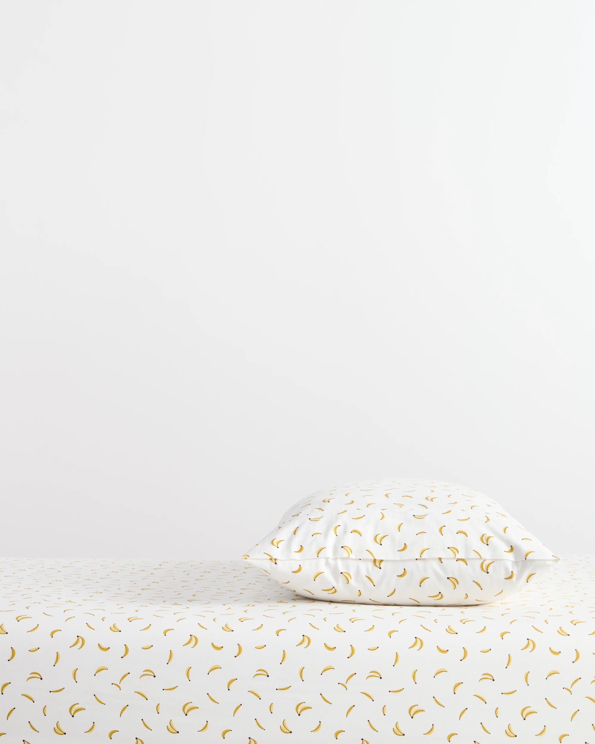 1 Target Banana Australian Cotton Fitted Sheet Set - Single Bed - White, 1 of 3