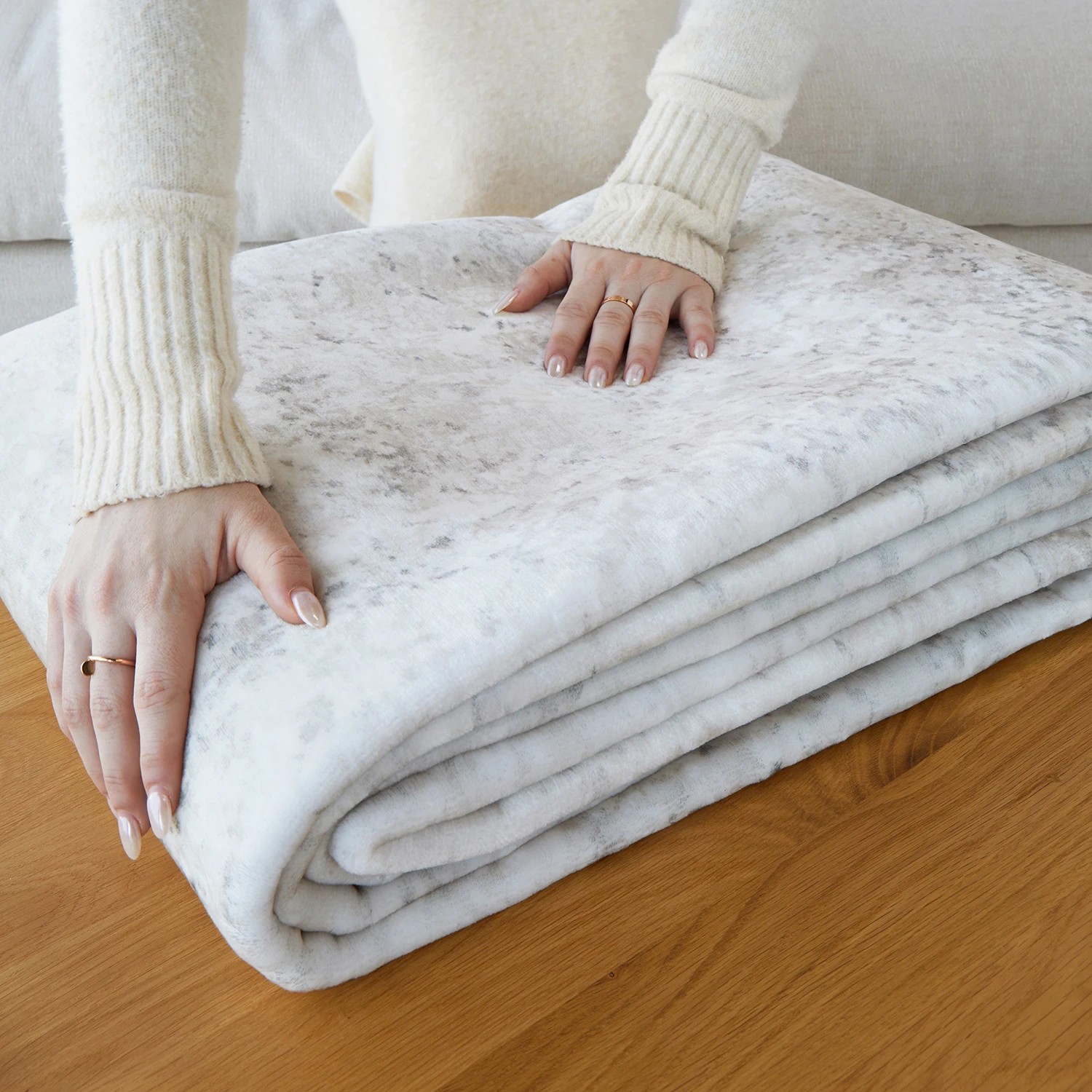 8 Common Ground Rugs Vitality Isla Machine Washable 320x230cm - Extra Large Floor Rug - Cream - White, 8 of 9