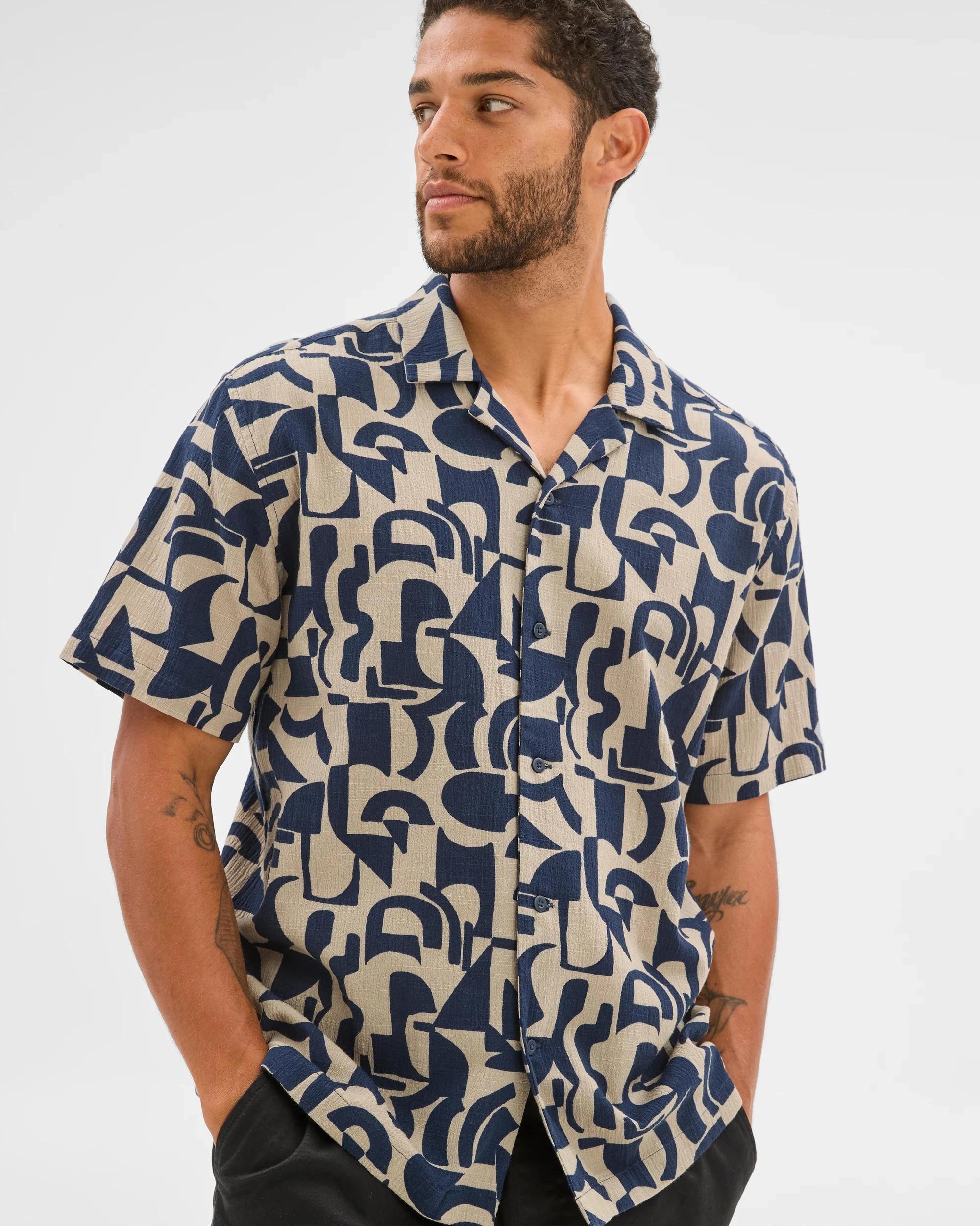 2 Target Crinkle Print Shirt WALNUT, 2 of 6