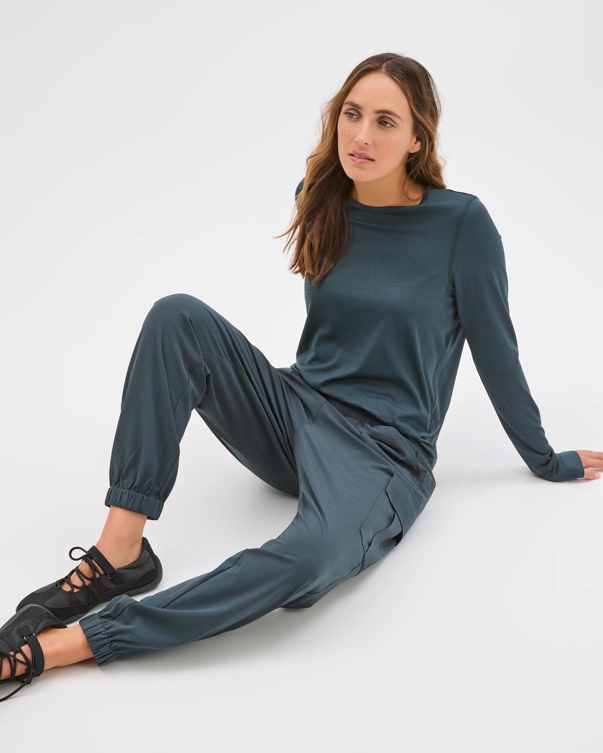 3 Target Active Woven Cargo Pants PINE, 3 of 7